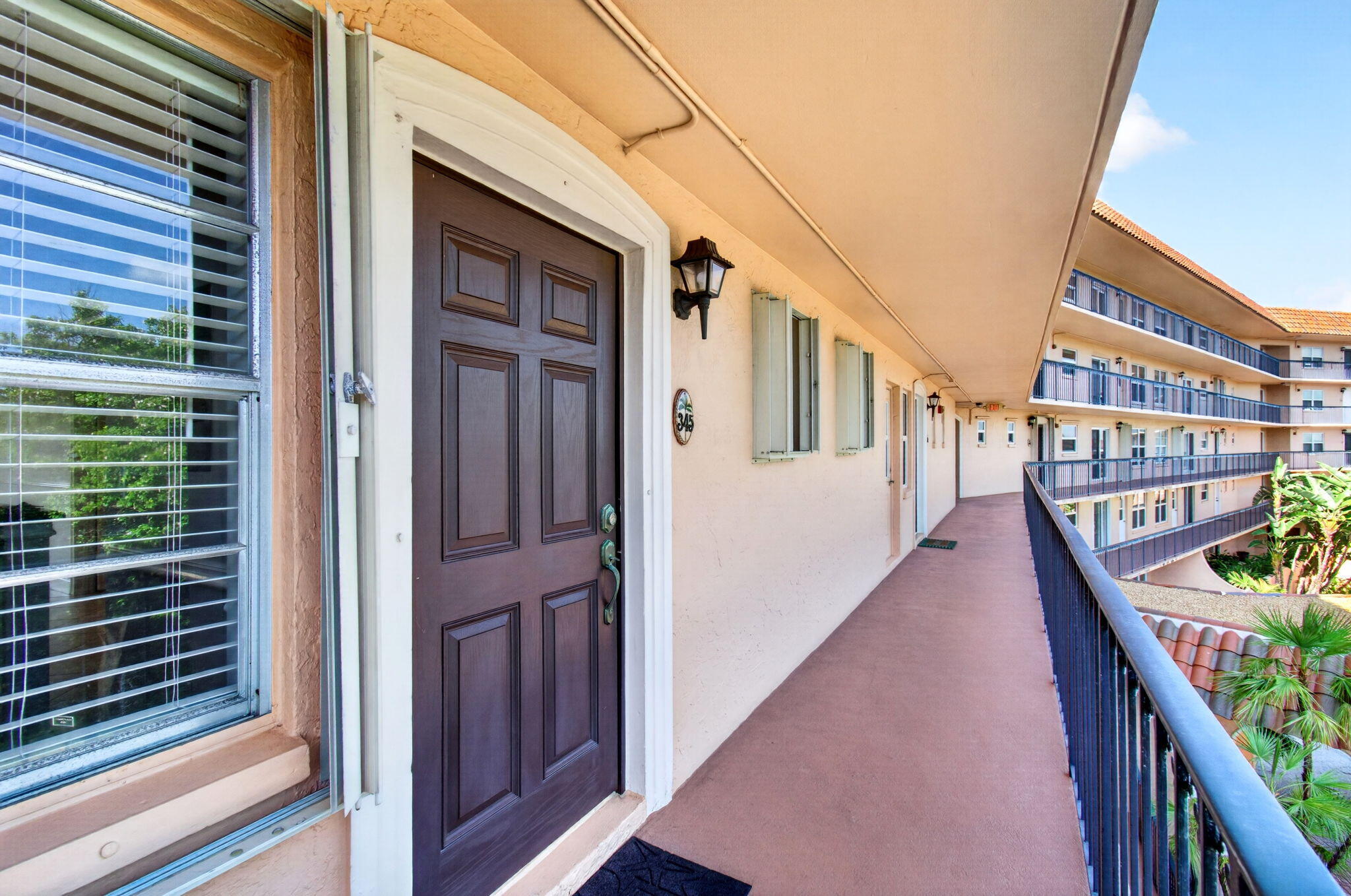 2871 N Ocean Boulevard N V345 Property Photo 2