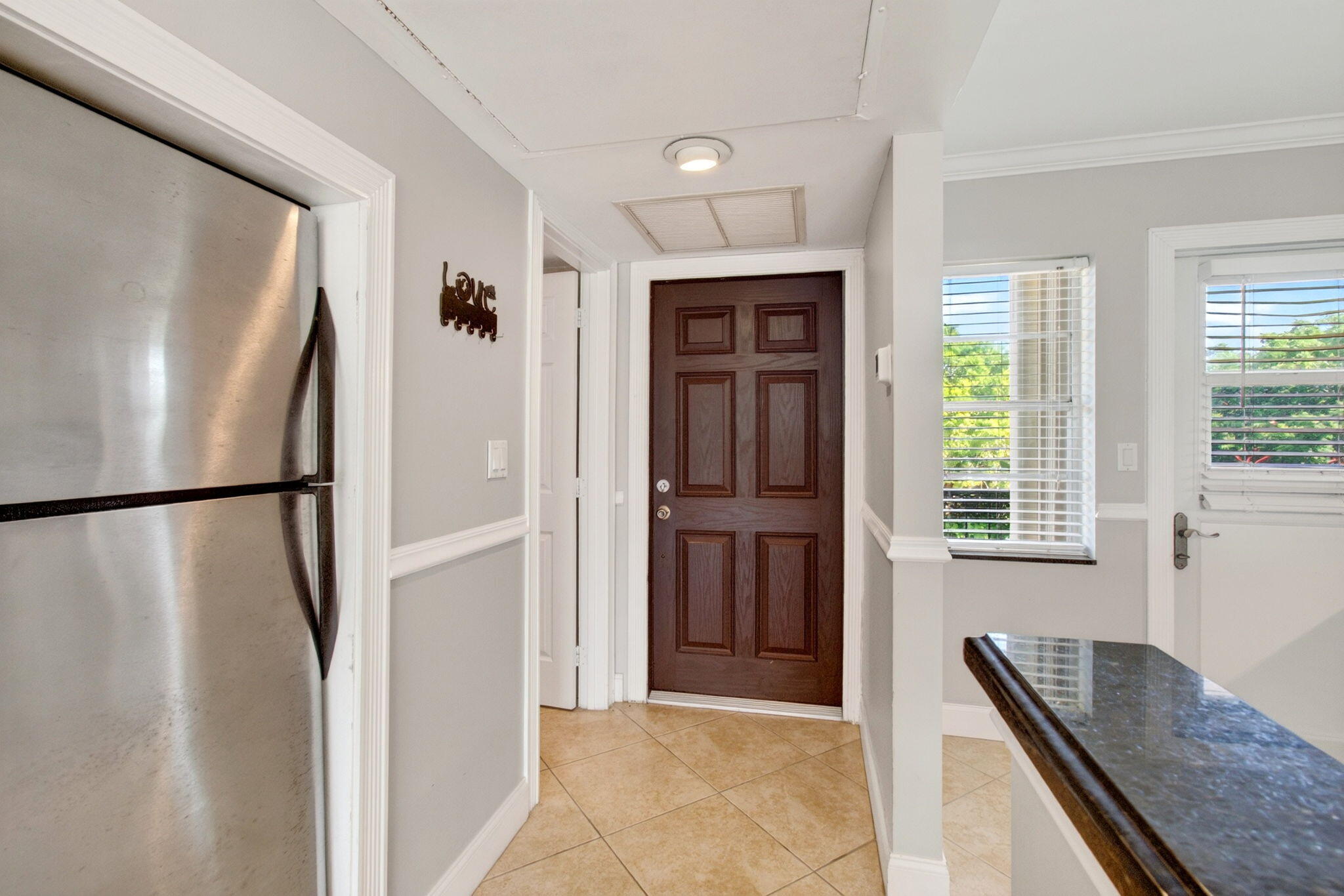 2871 N Ocean Boulevard N V345 Property Photo 5