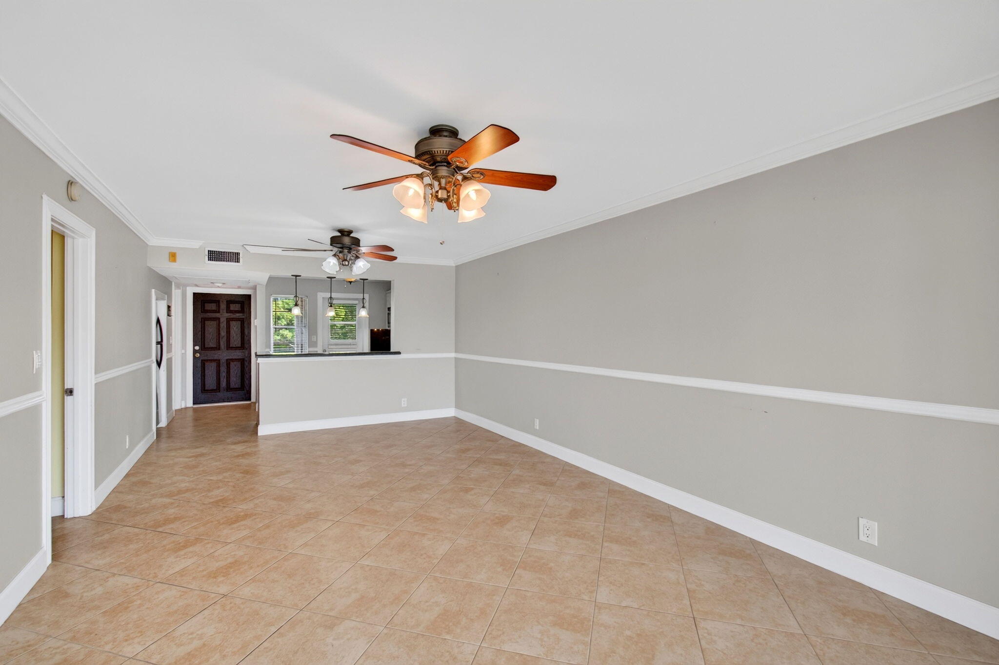 2871 N Ocean Boulevard N V345 Property Photo 9