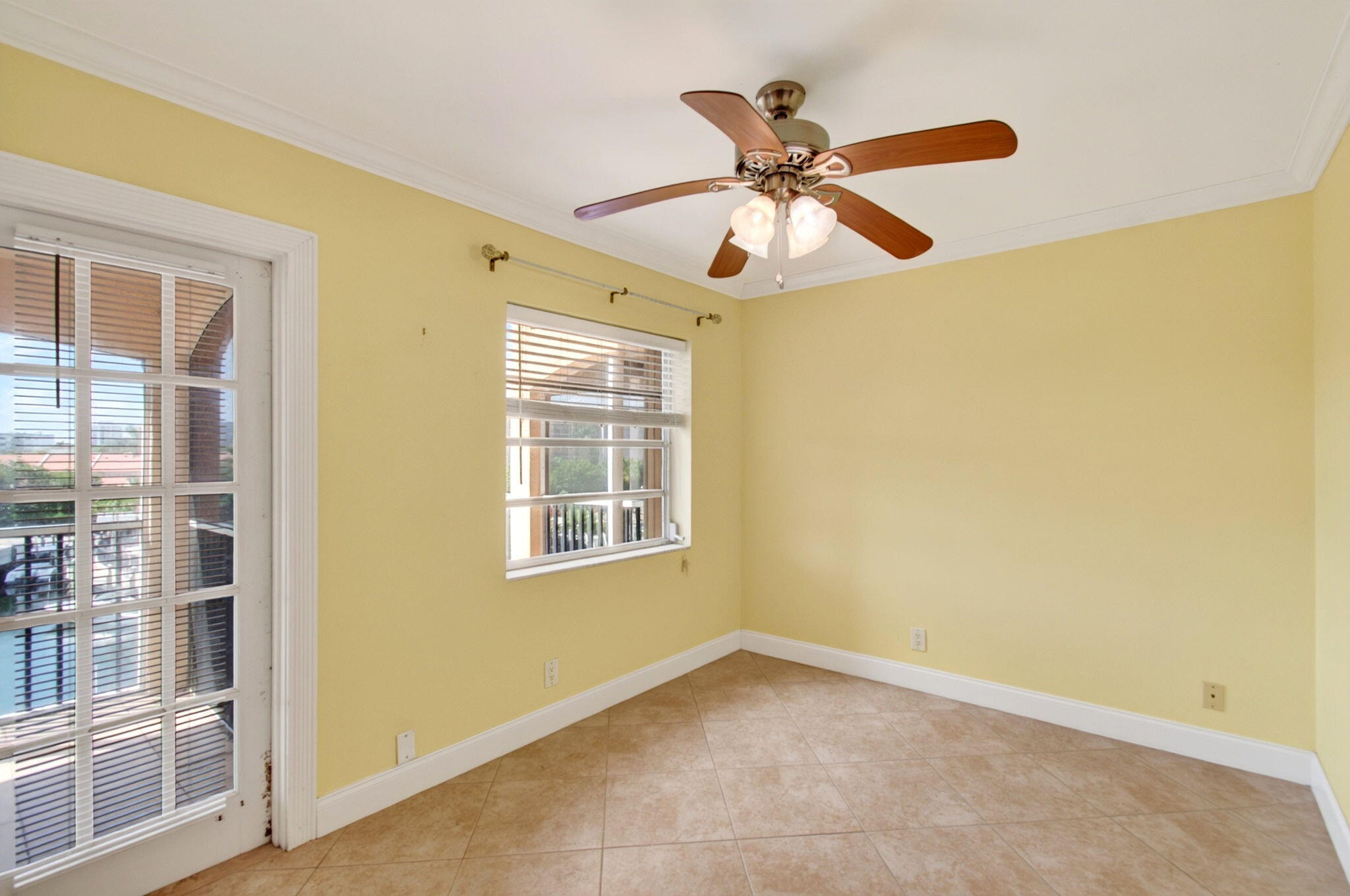 2871 N Ocean Boulevard N V345 Property Photo 31
