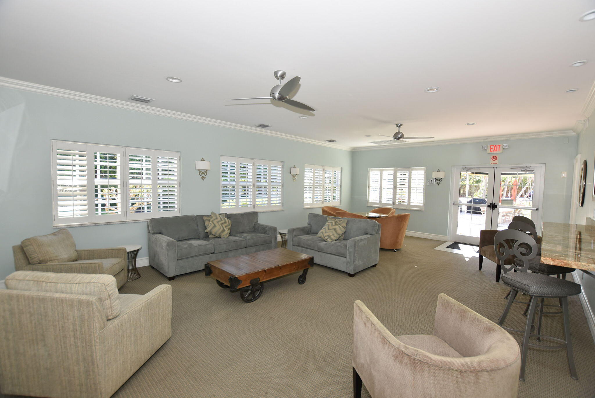 2871 N Ocean Boulevard N V345 Property Photo 94