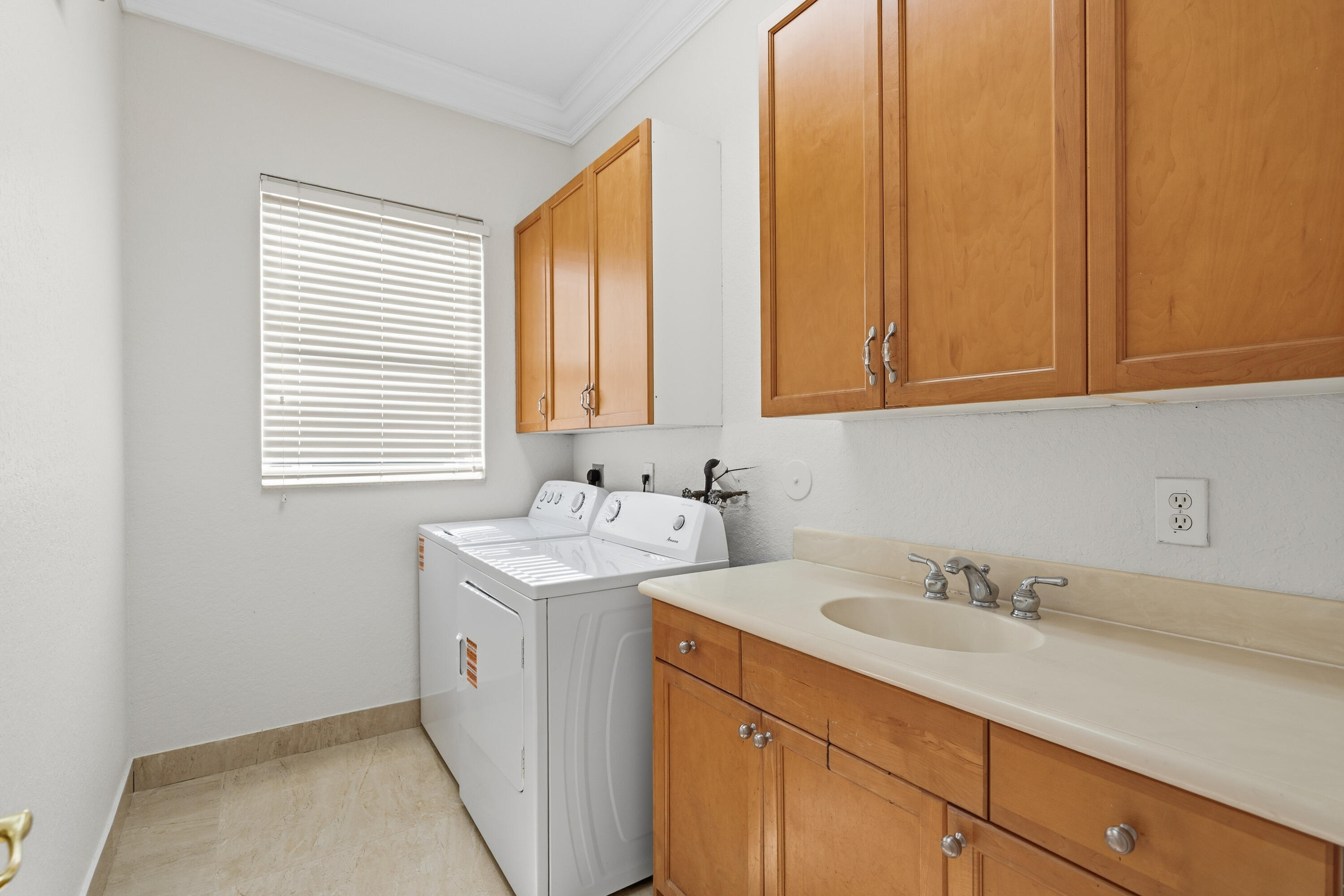 18581 Sw 44th Street Property Photo 35