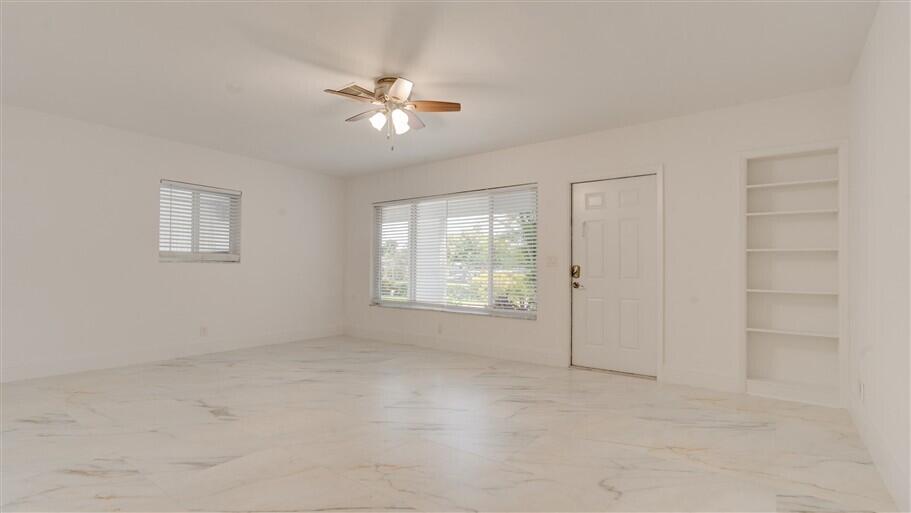 701 Se 1st Street Property Photo 19