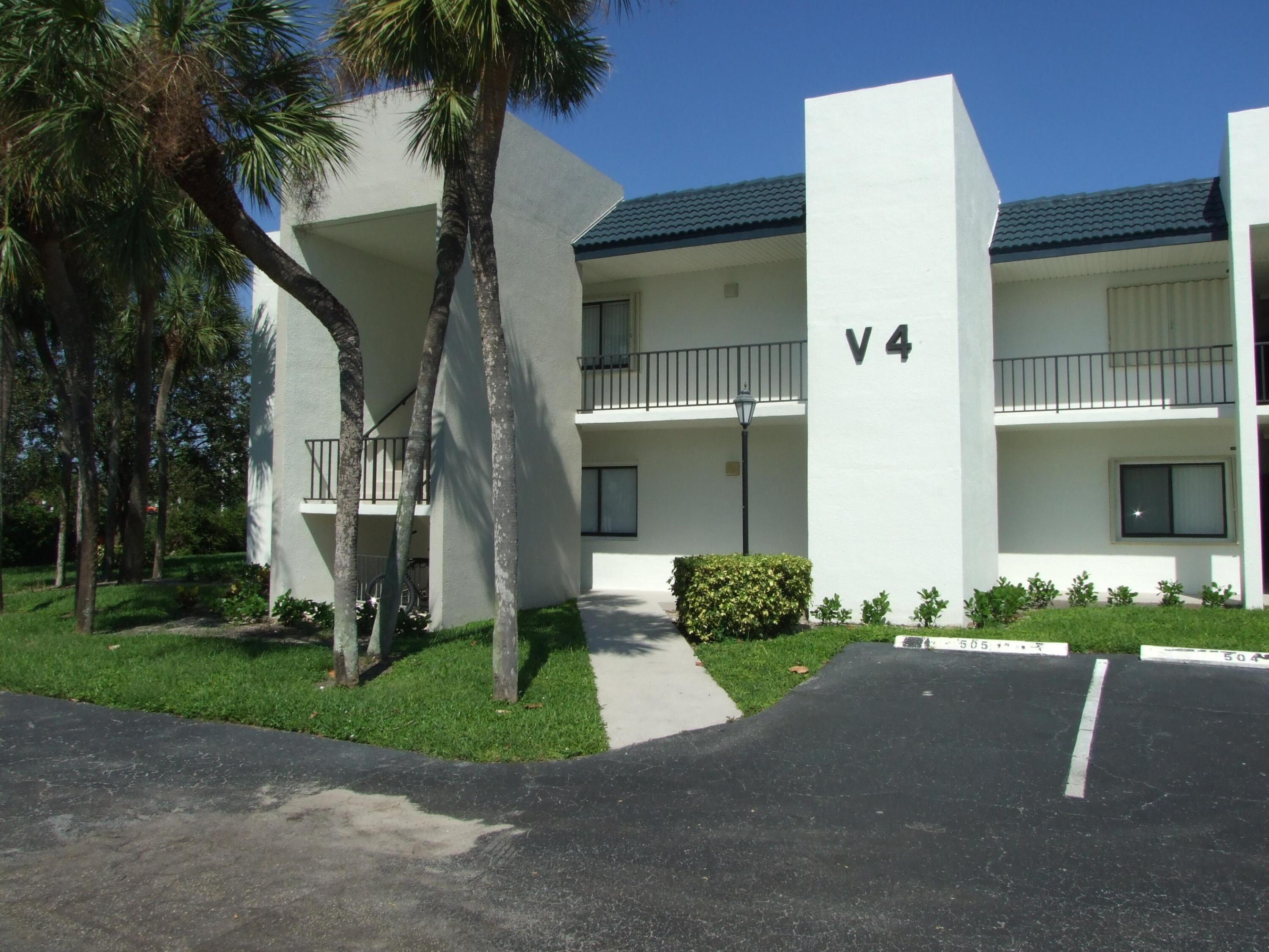 1605 US-1 V4 203 Property Photo 1
