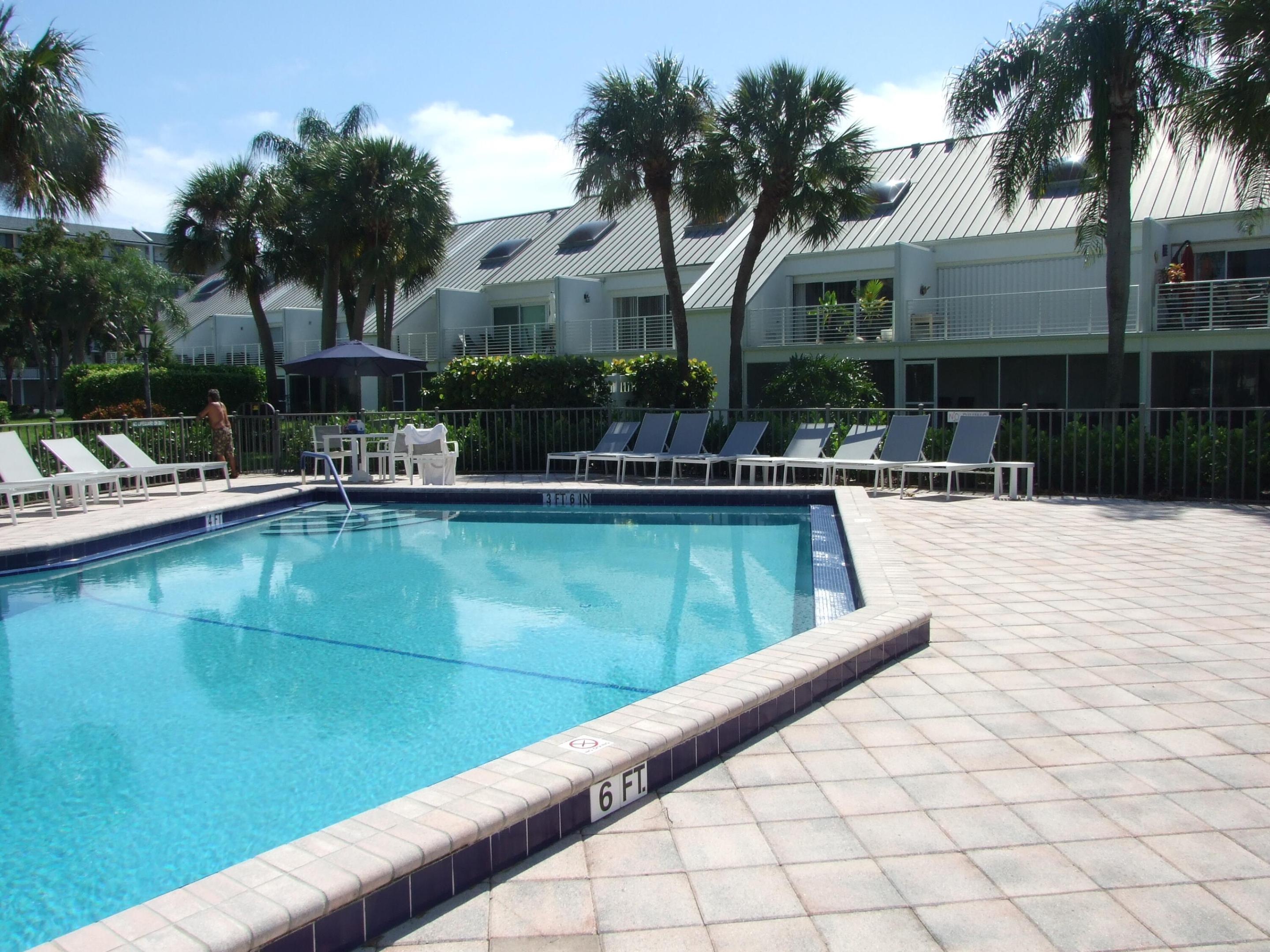 1605 Us-1 V4 203 Property Photo 26