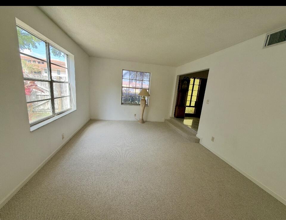 1916 Harbourview Drive Property Photo 20
