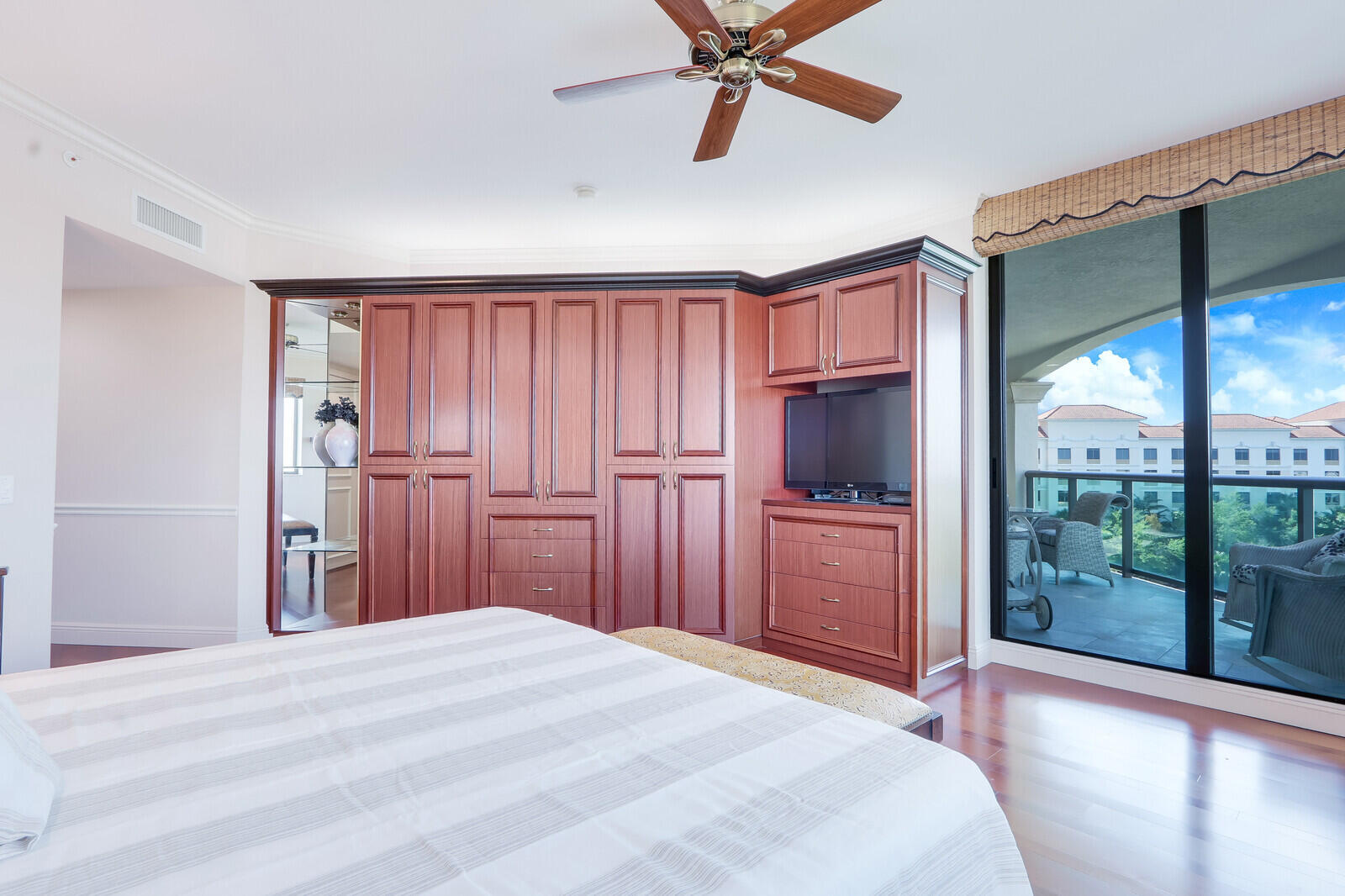 3630 Gardens Parkway 501c Property Photo 27