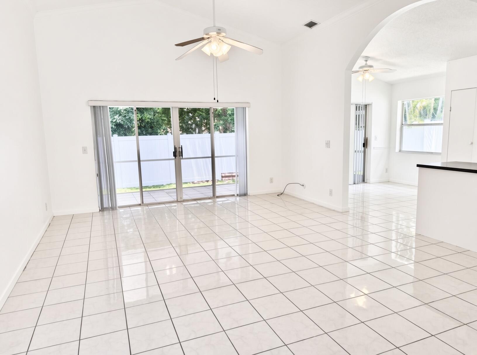 10160 Festival Way Property Photo 4