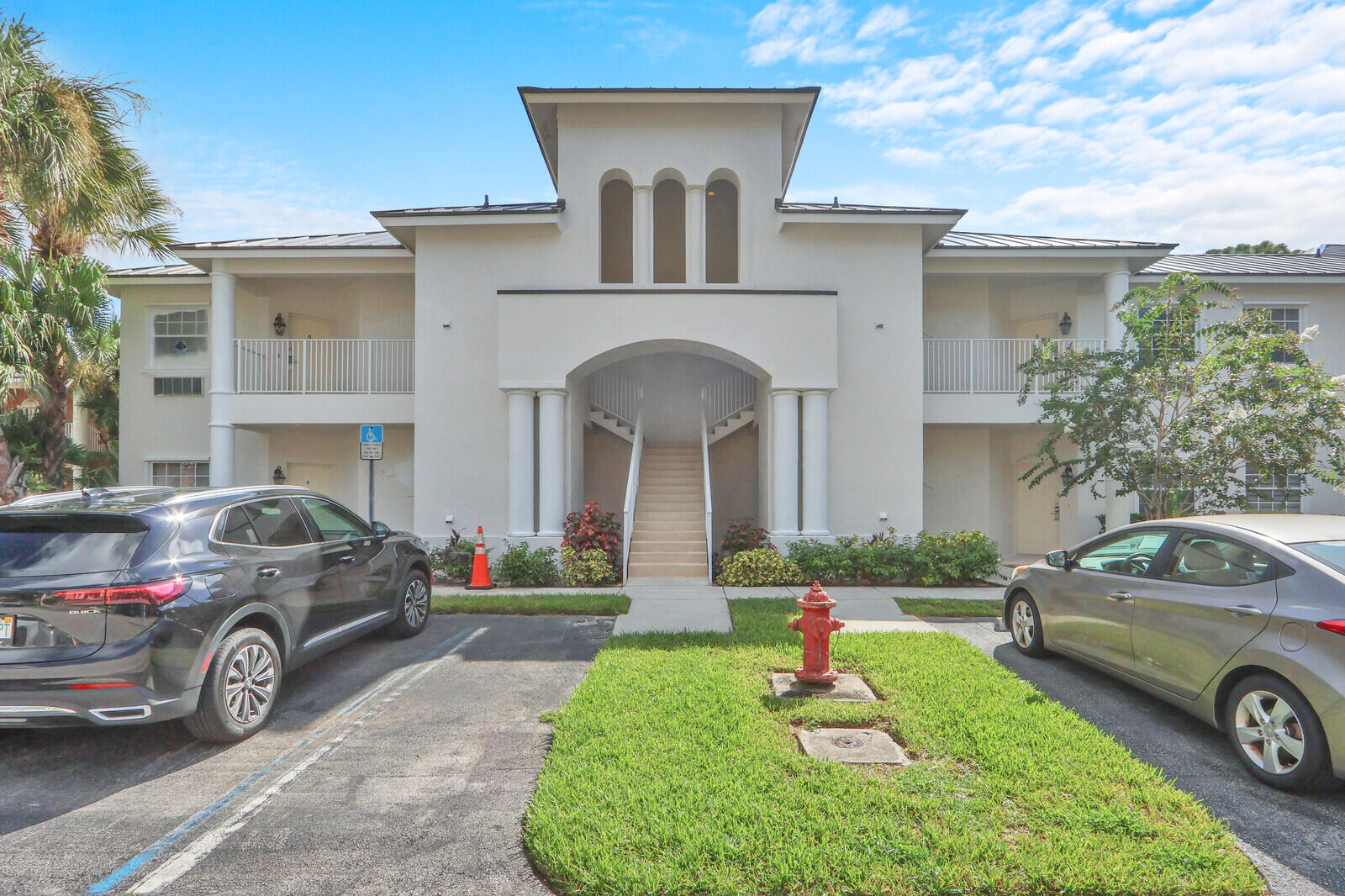 8034 Carnoustie Place B Property Photo 1