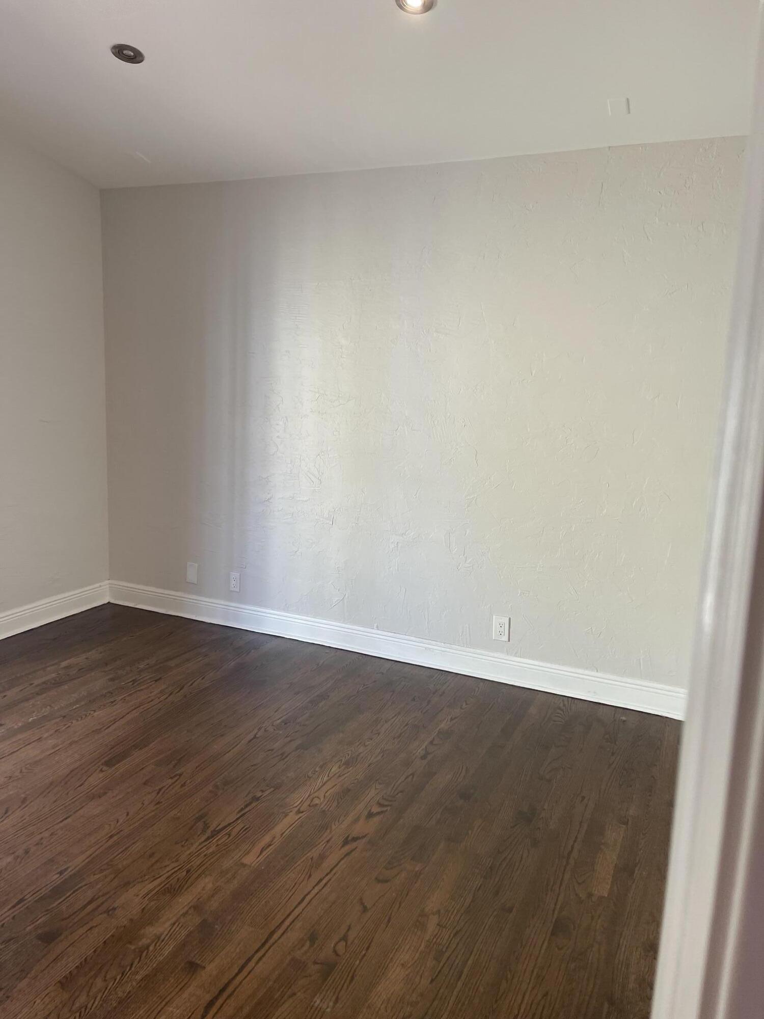 405 Ne 12th Avenue Property Photo 25