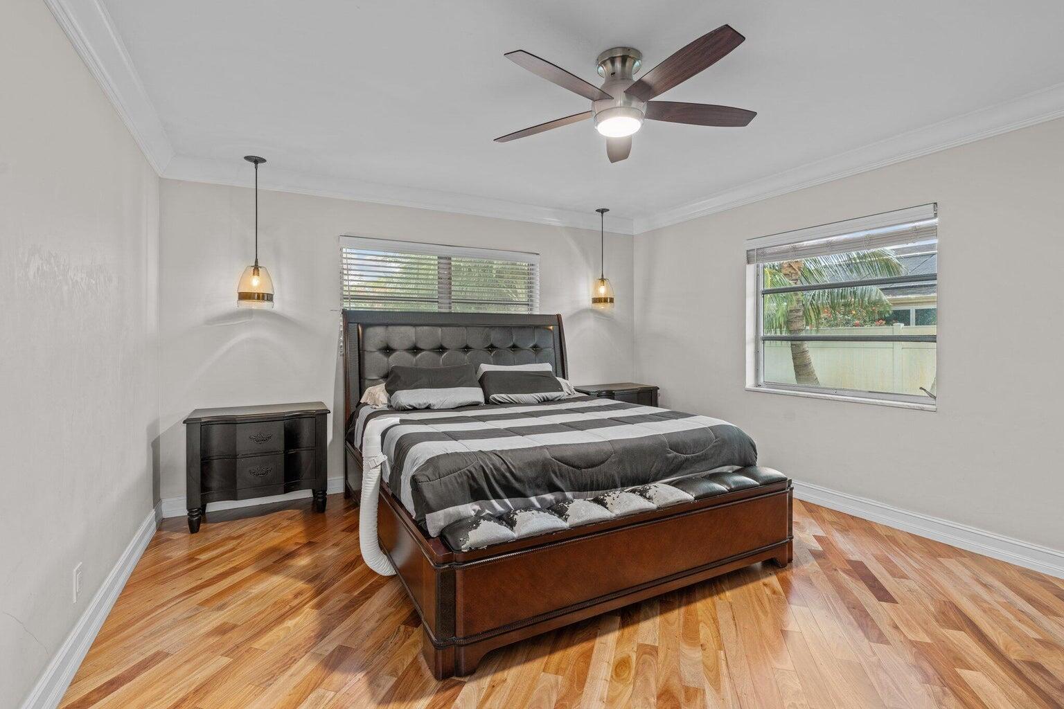 3929 Lowson Boulevard Property Photo 9