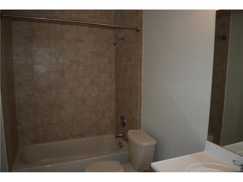 6557 Nw 99th Avenue Property Photo 6