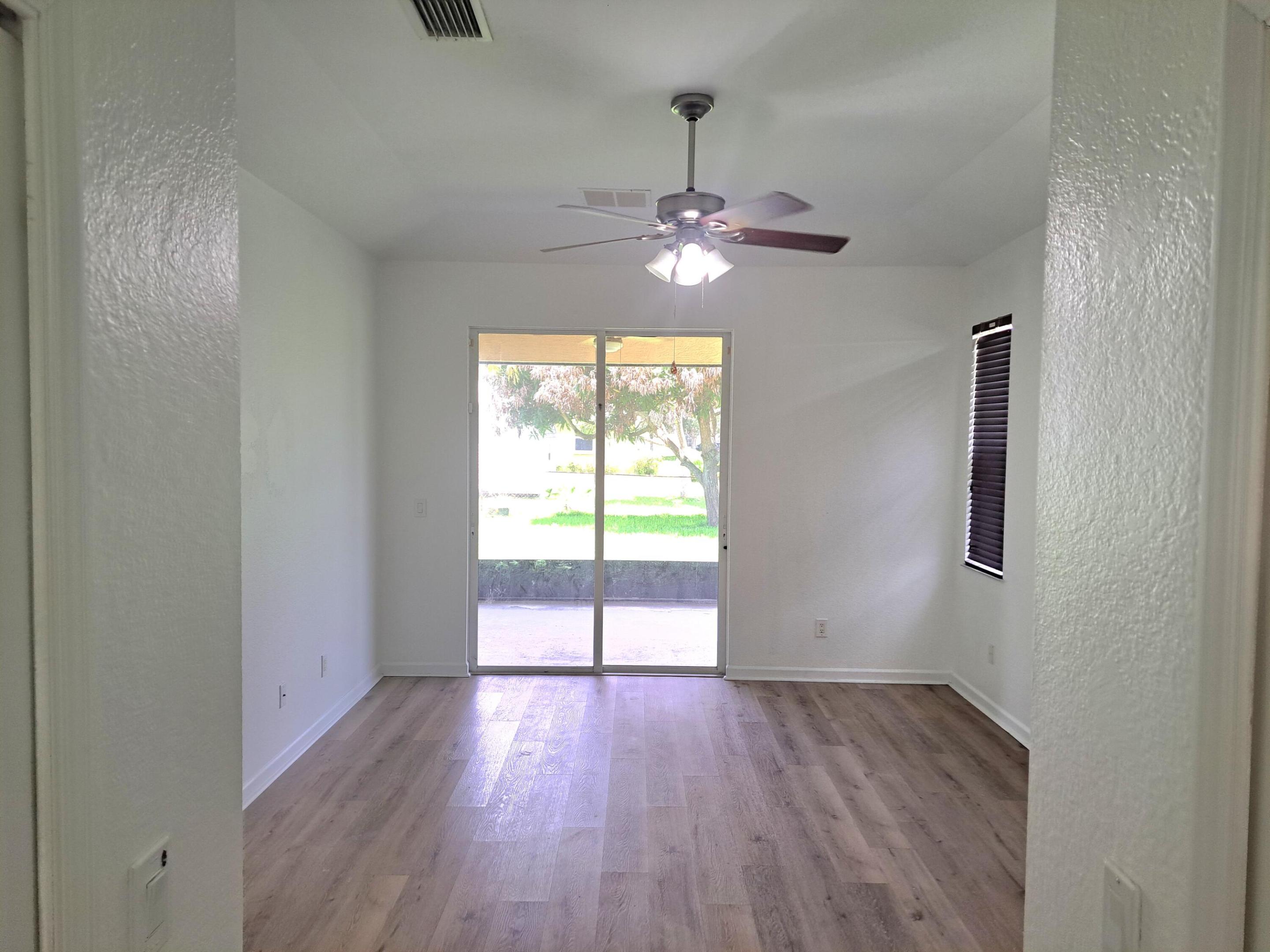 2262 Se Glover Street Property Photo 15
