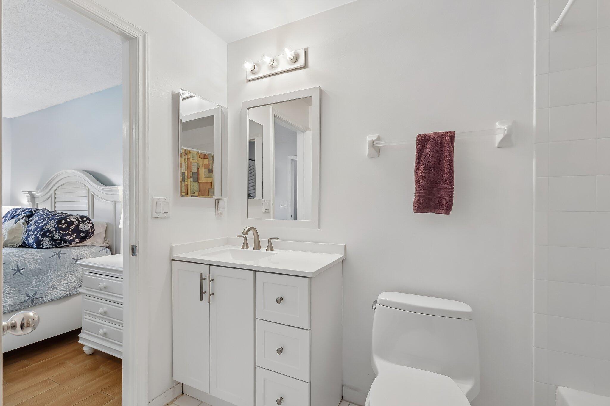 8480 Logia Circle Property Photo 26