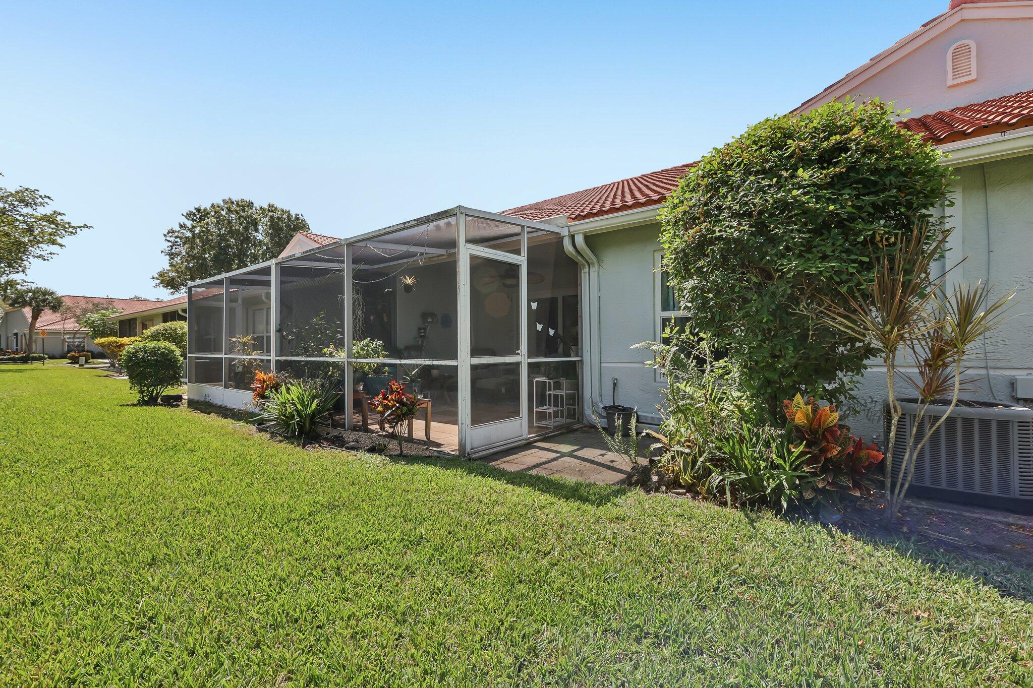8480 Logia Circle Property Photo 39