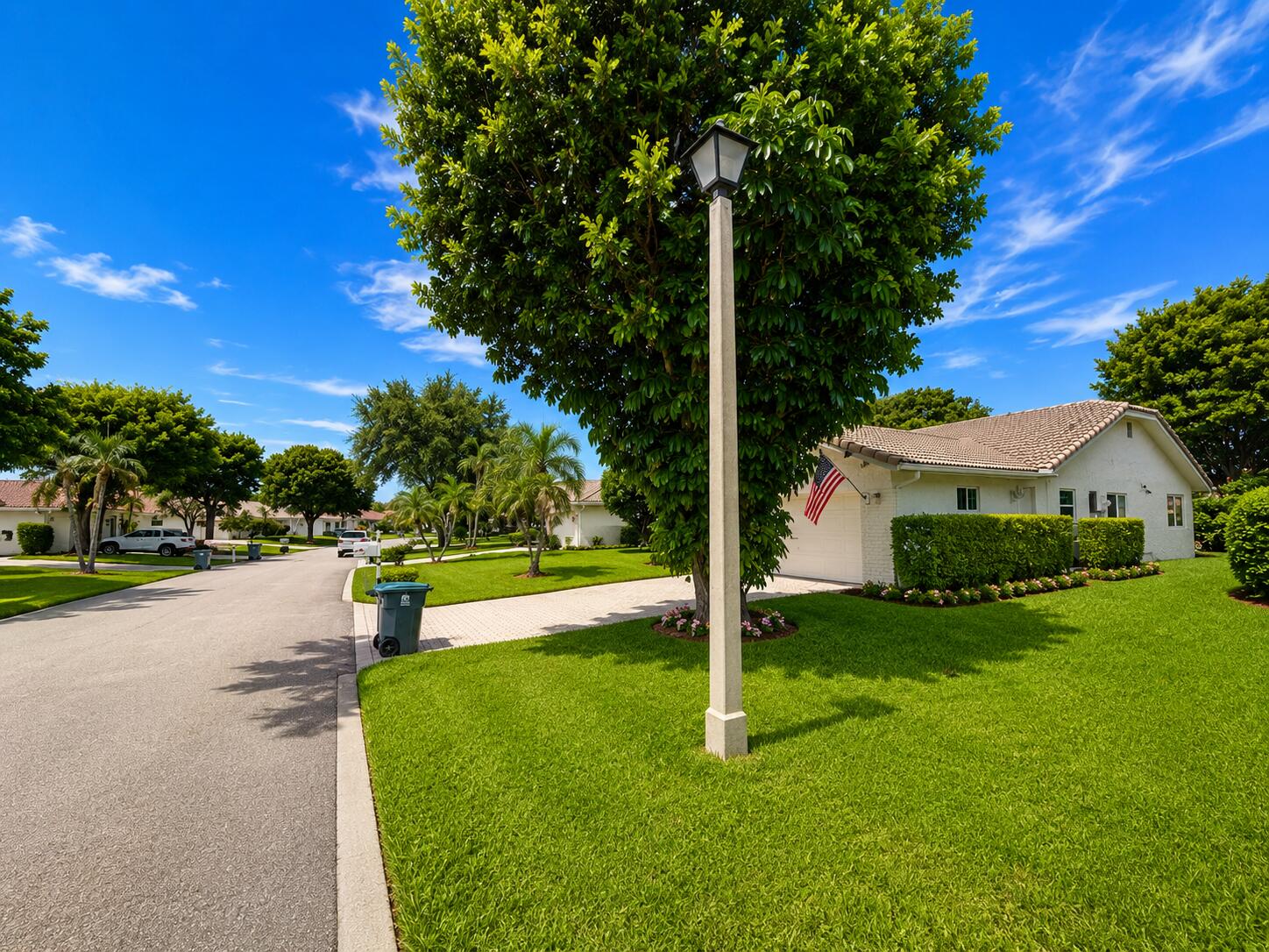 7758 Cloverfield Circle Property Photo 4