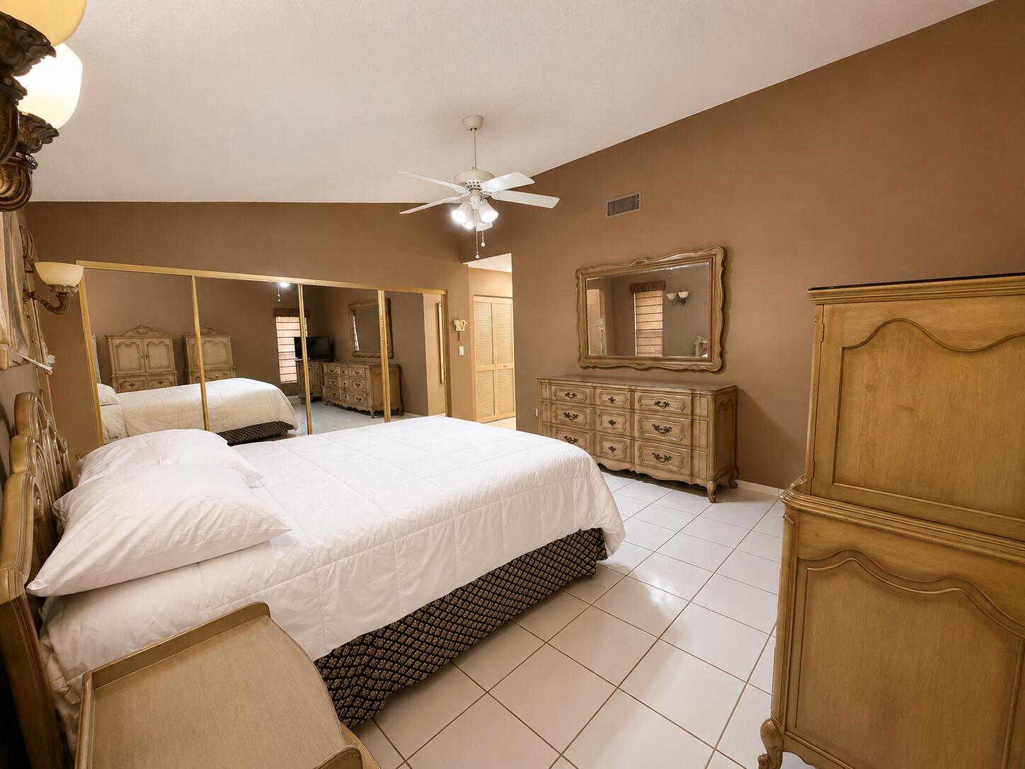 7758 Cloverfield Circle Property Photo 23