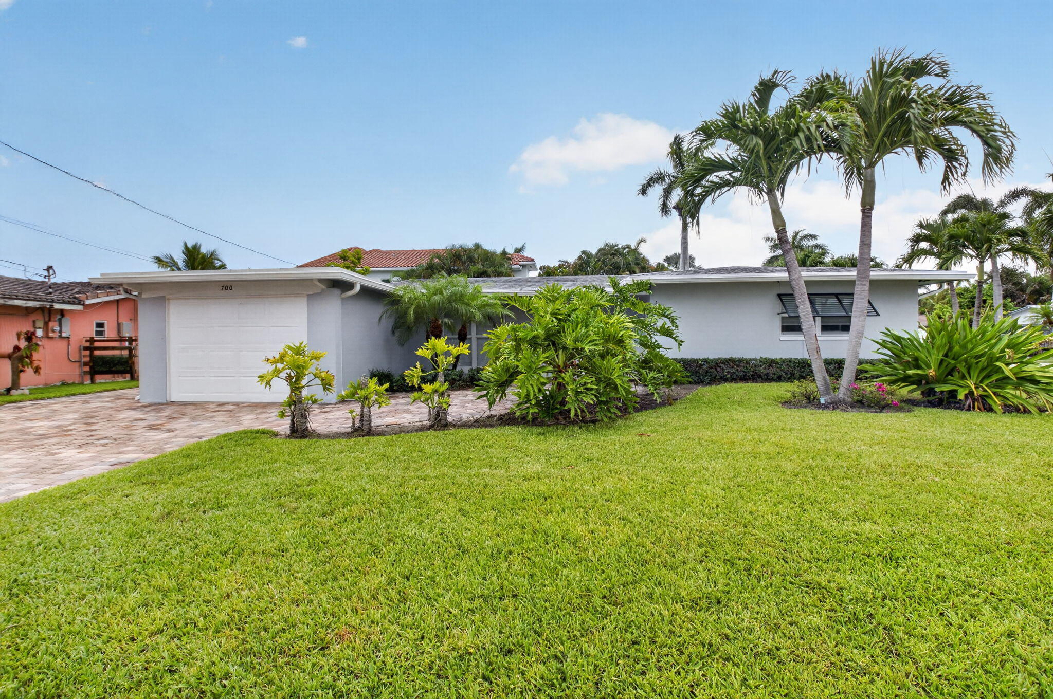 700 NE 70TH Street