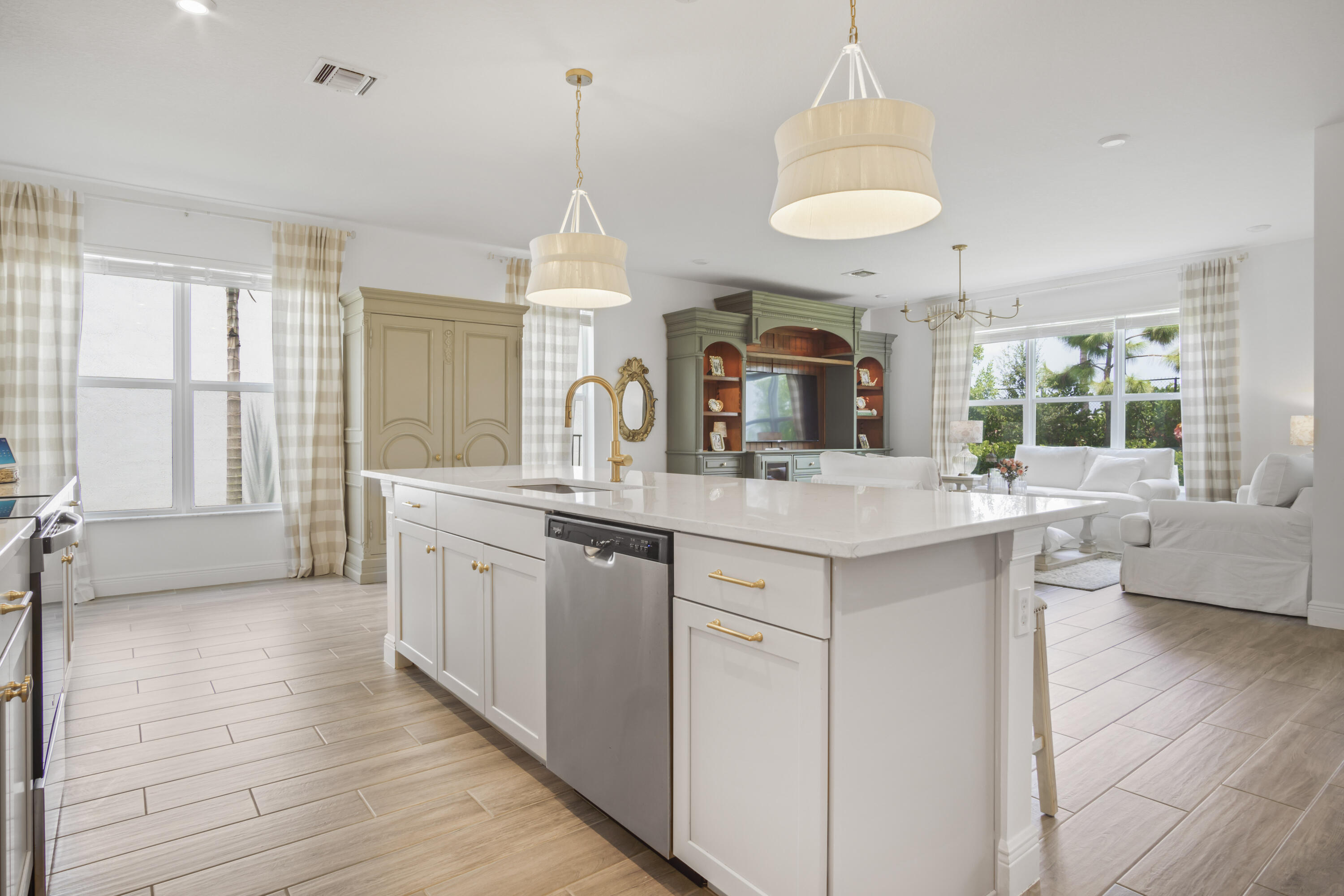 3521 Nw Solange Court Property Photo 19
