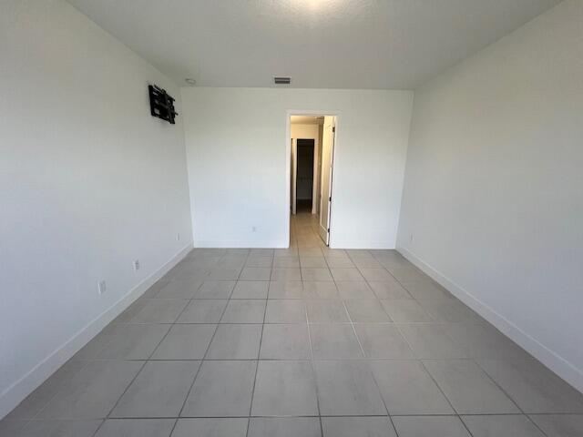 5553 Quiet Lake Place Property Photo 7