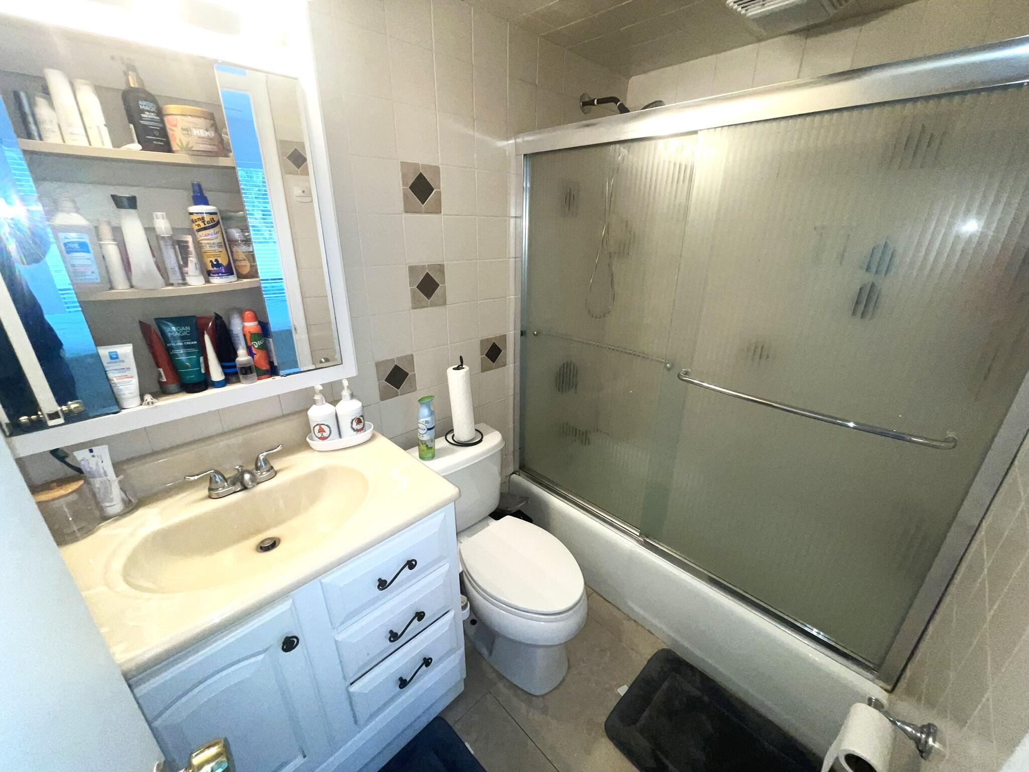 2500 Presidential Way 106 Property Photo 24
