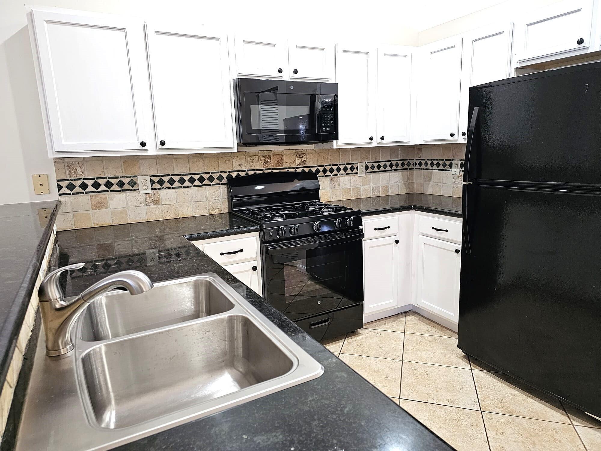 1338 Cape May Lane Property Photo 13