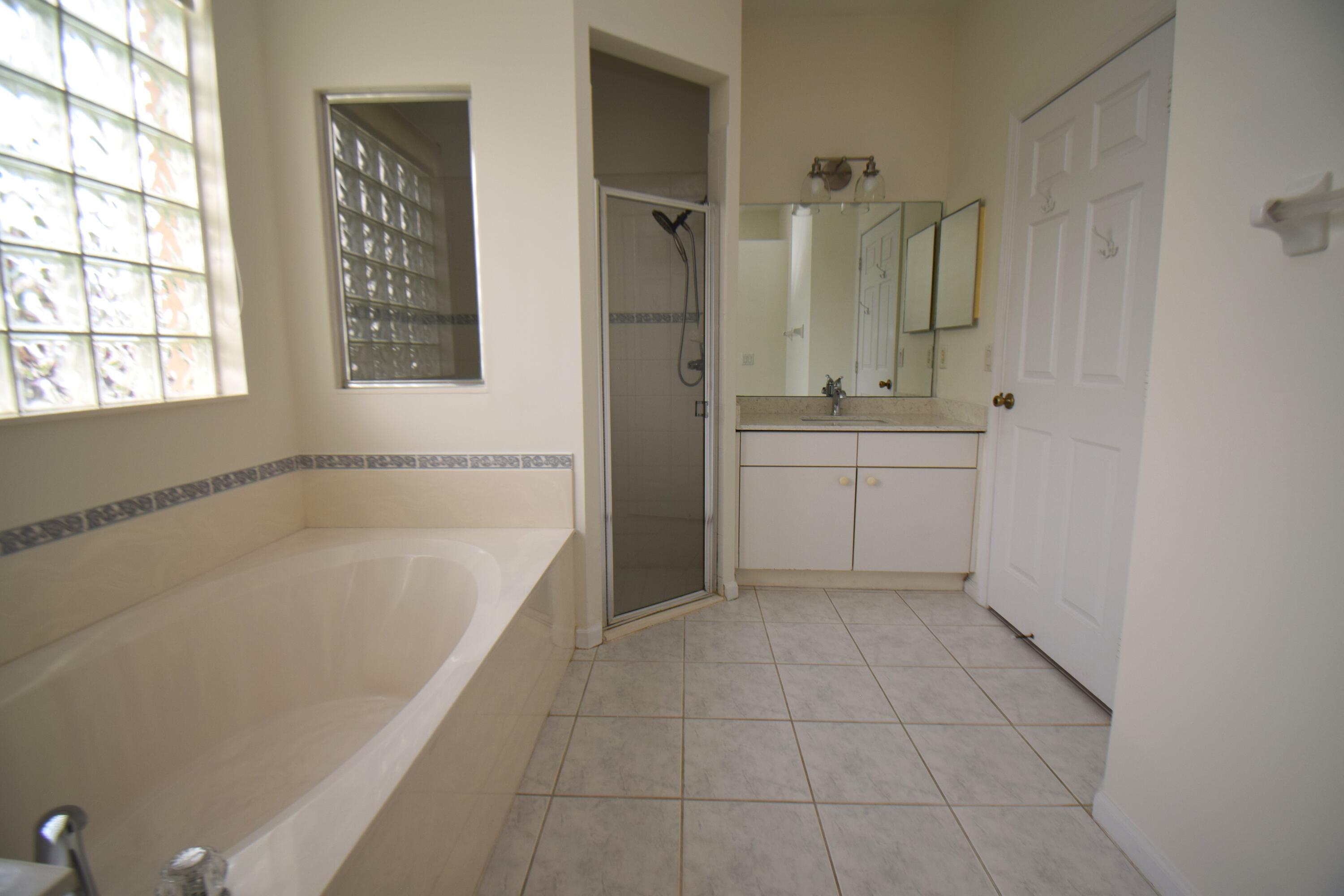 1338 Cape May Lane Property Photo 17