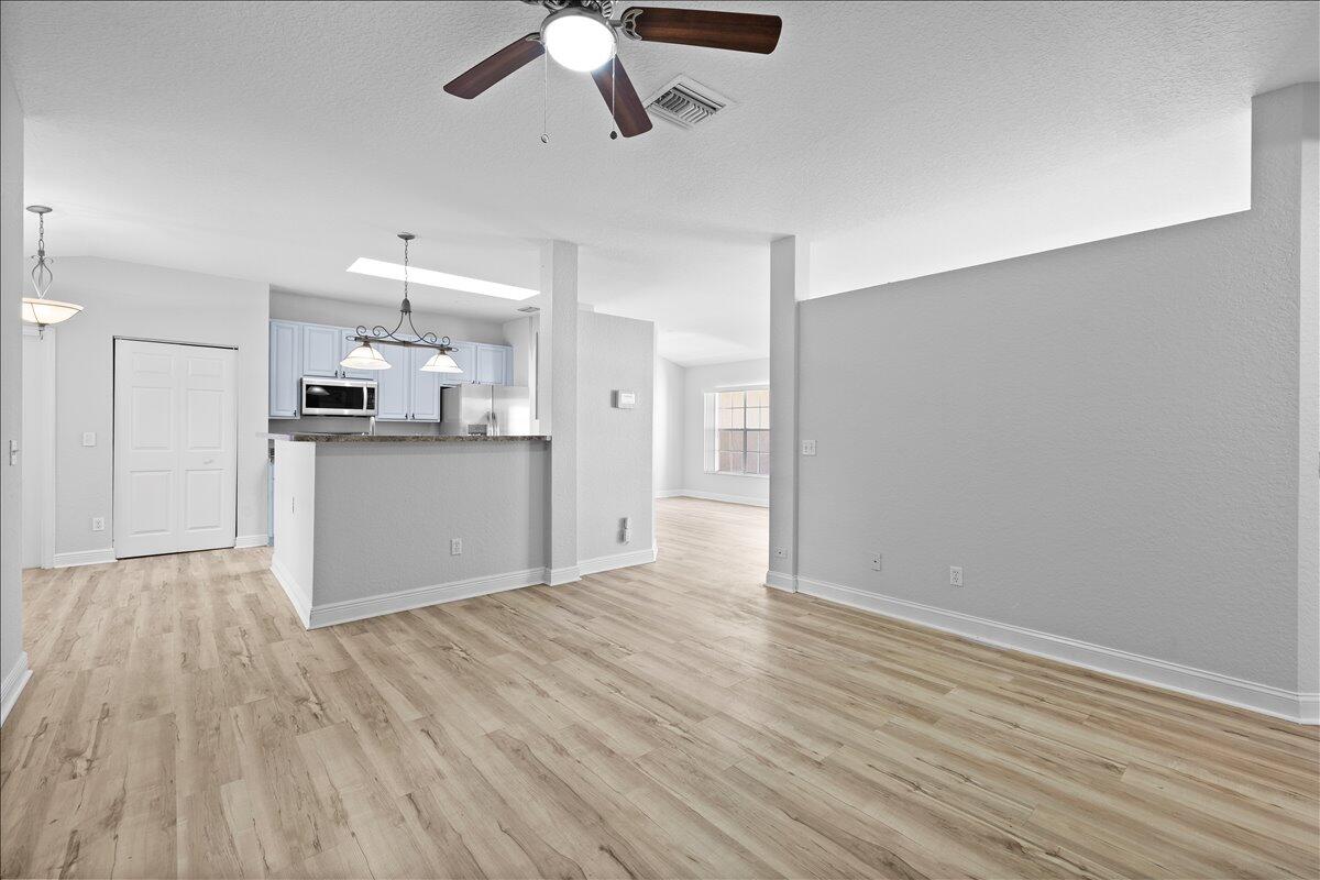 2385 Sw Neal Road Property Photo 15