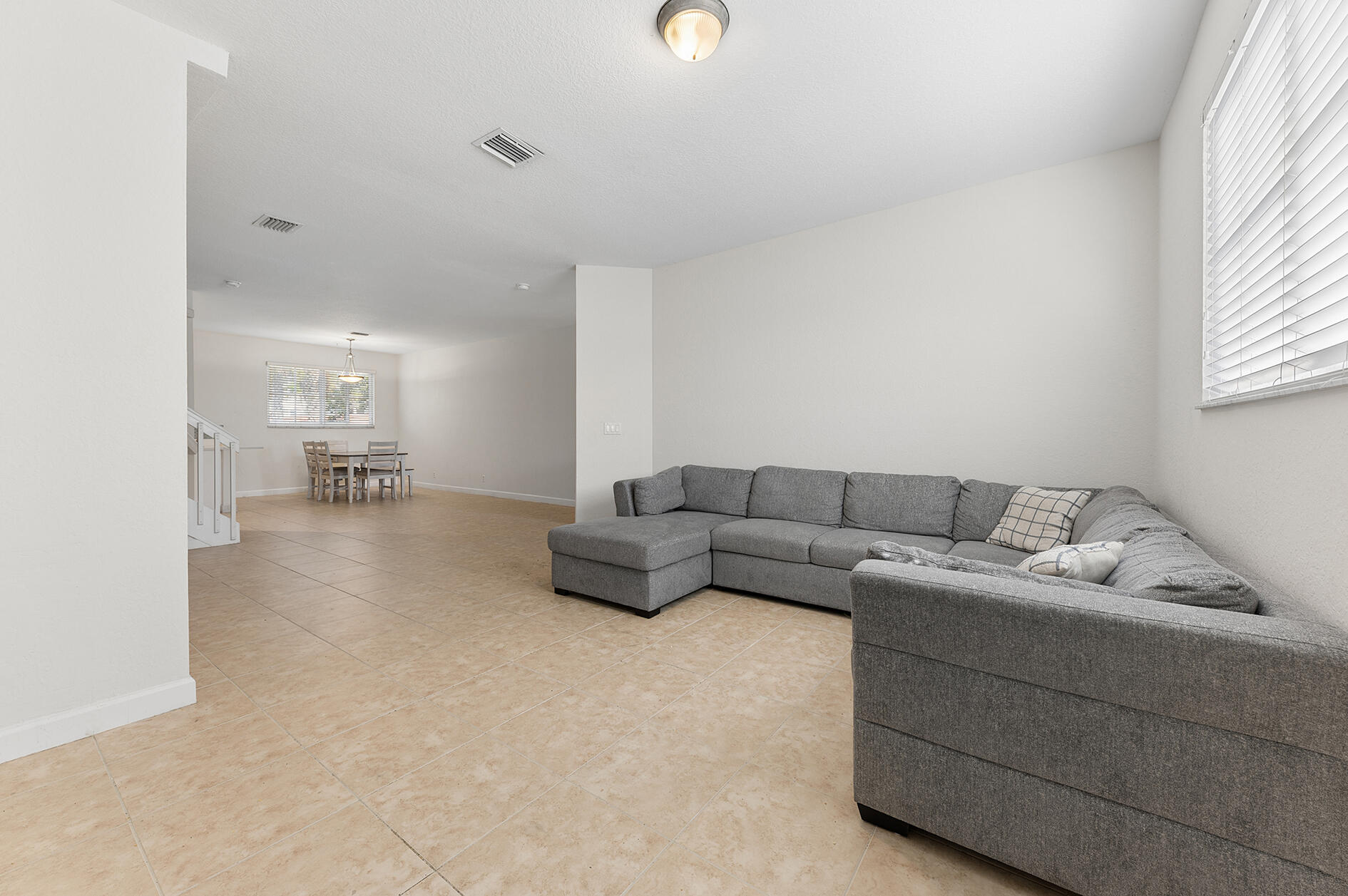 428 Bayfront Drive Property Photo 8