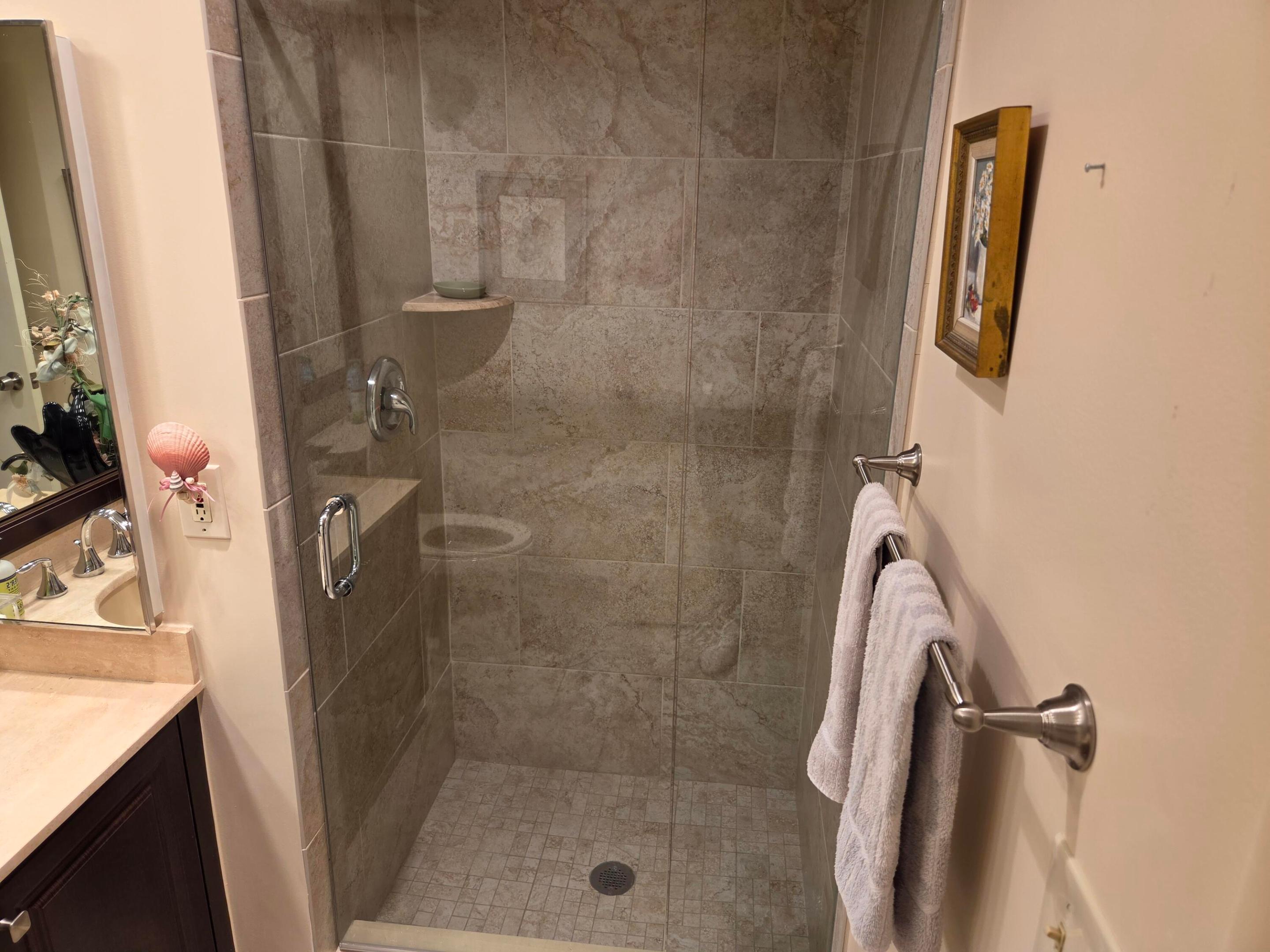 61 Eastgate Drive A Property Photo 11