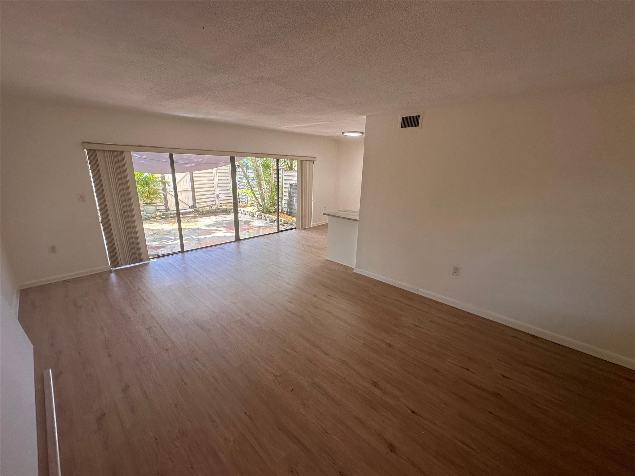 1501 Se 15th Street 3-4 Property Photo 12