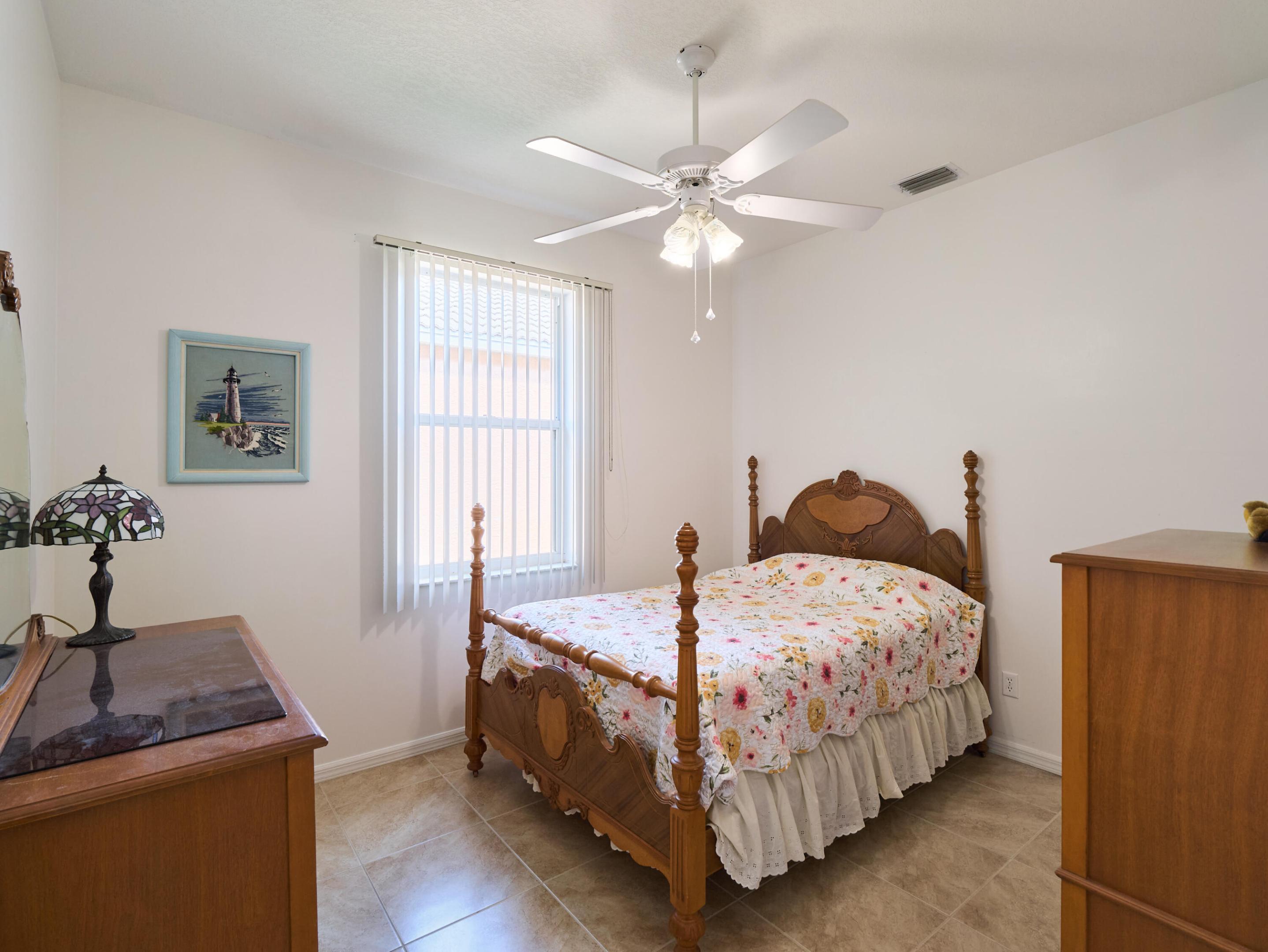 907 Nw Sarria Court Property Photo 14