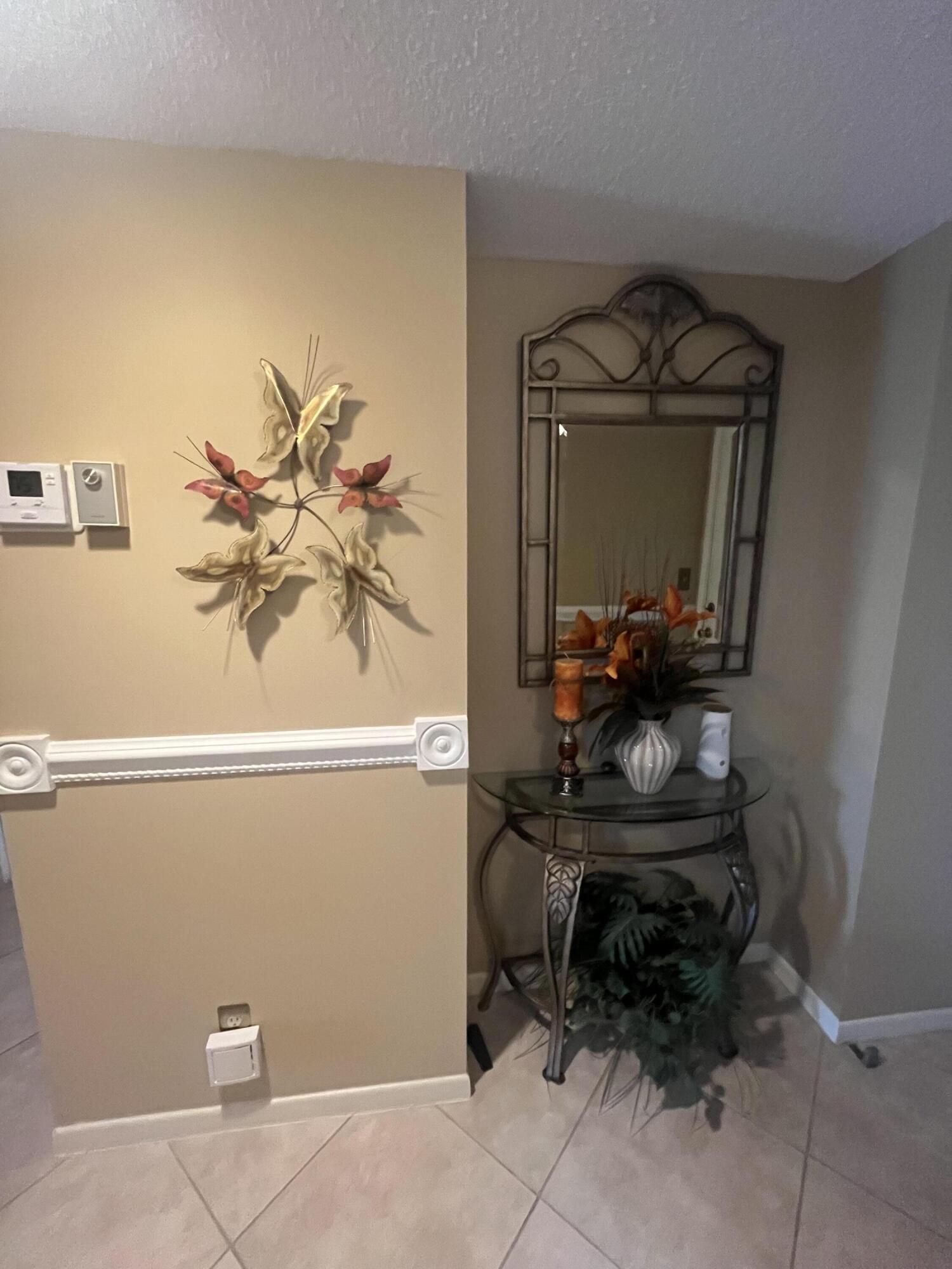7185 Huntington Lane #306 Property Photo 9