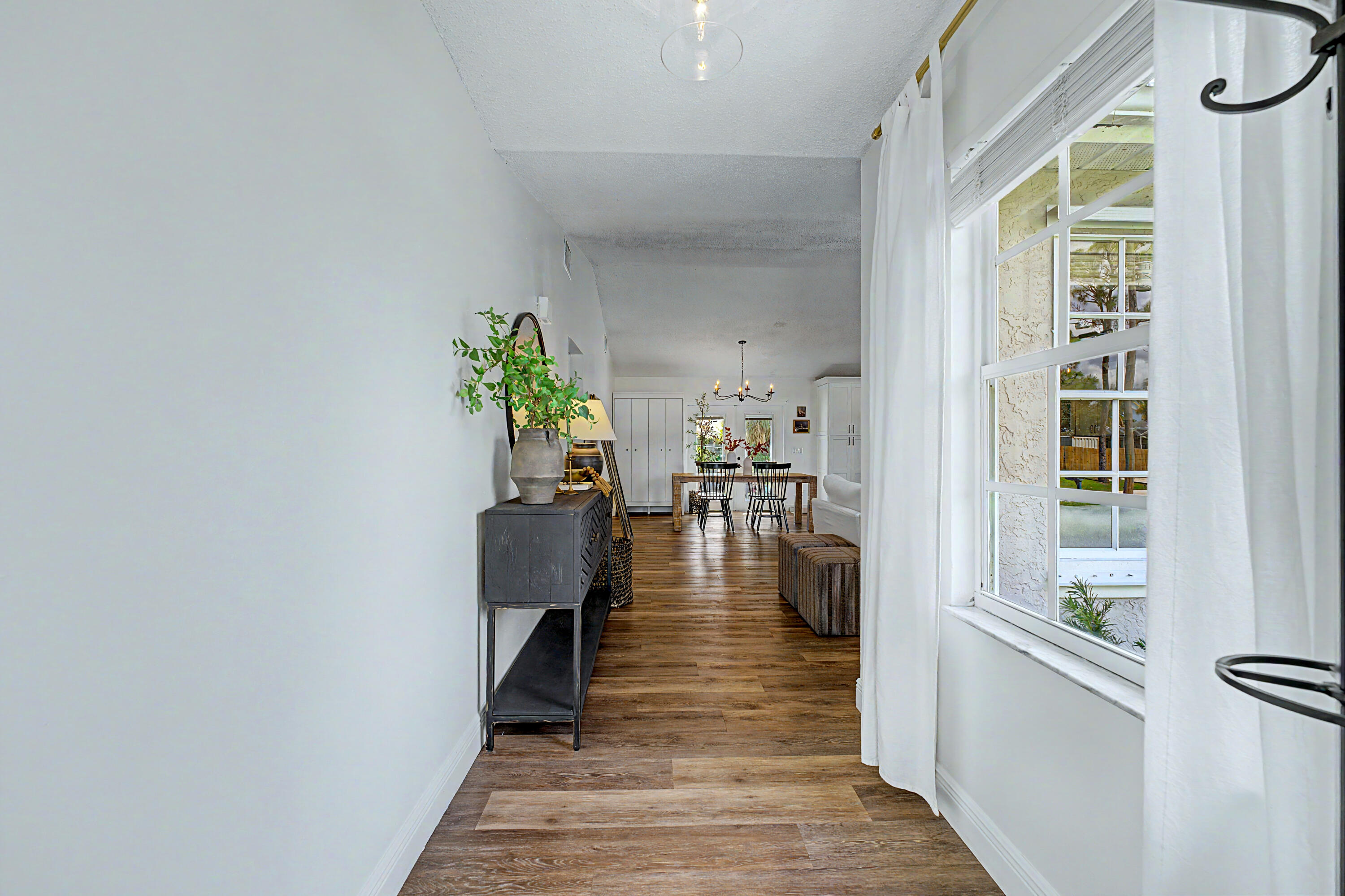 1420 Sw Melrose Avenue Property Photo 5
