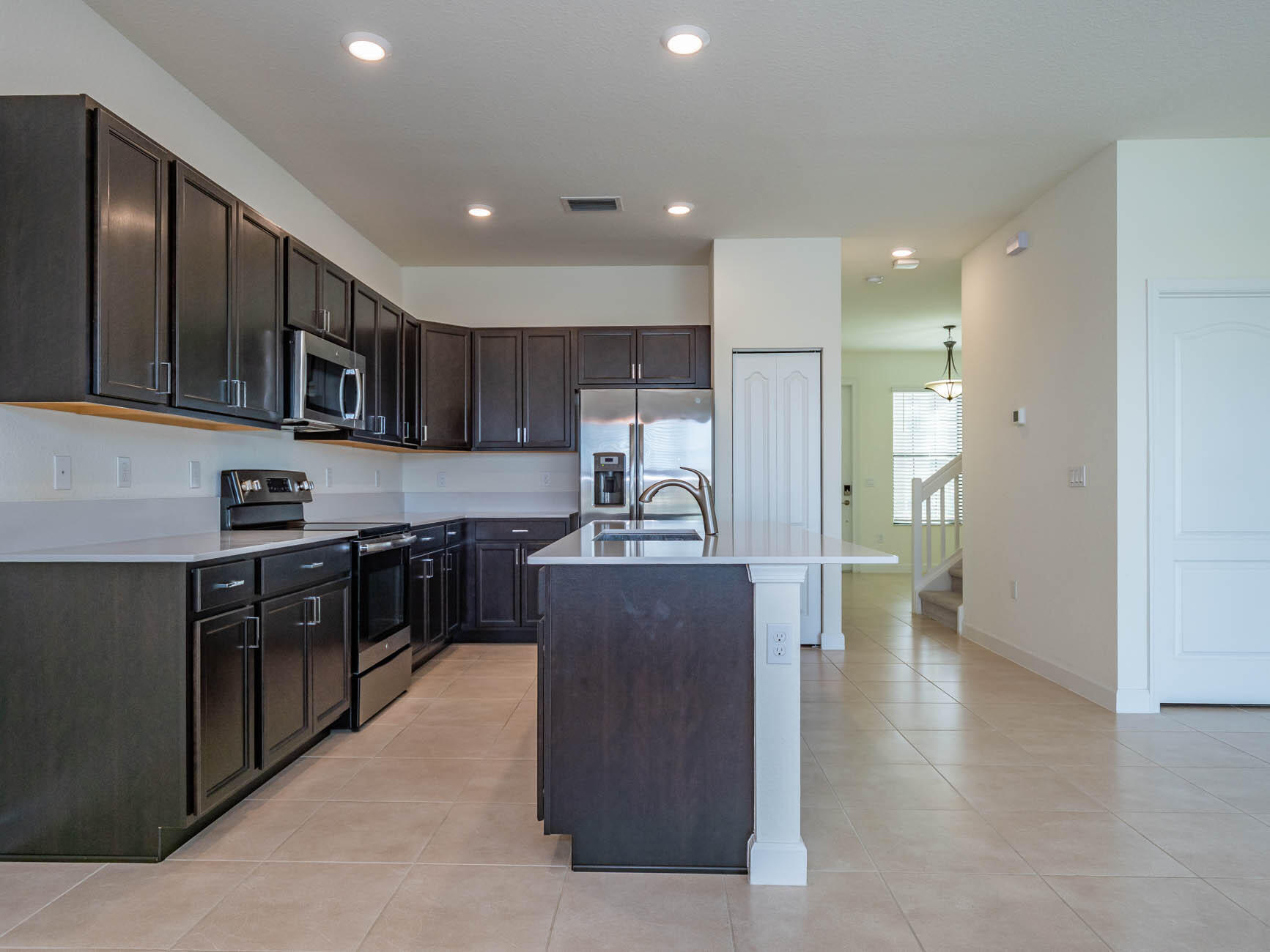 10032 W Villa Circle Property Photo 7
