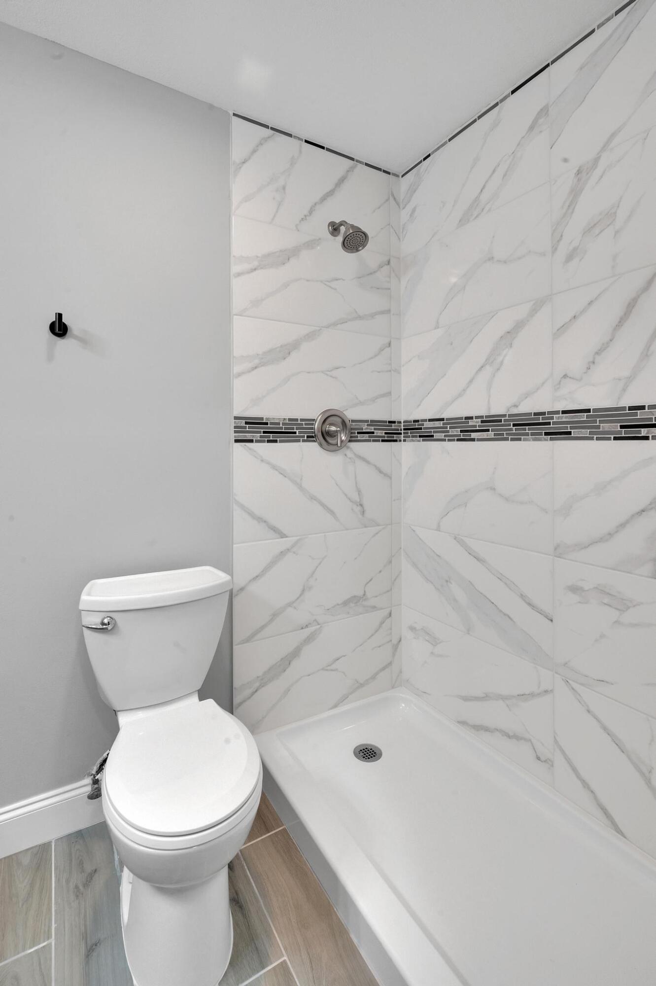 800 Nw Fork Road 10-8 Property Photo 6