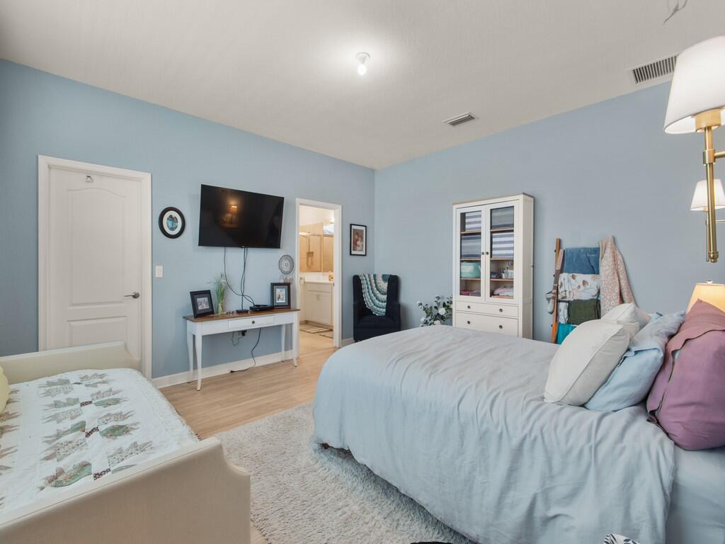 9880 Verona Manor Property Photo 17