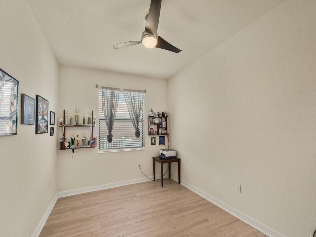 9880 Verona Manor Property Photo 21