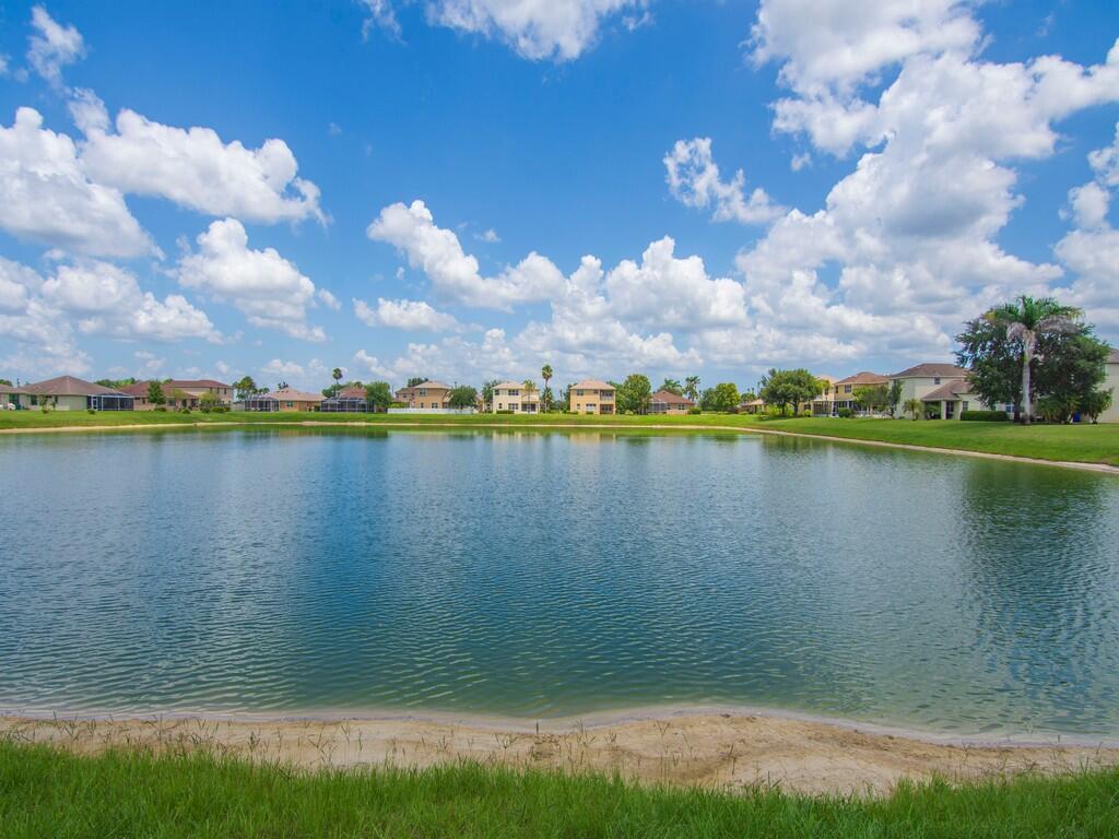 9880 Verona Manor Property Photo 32