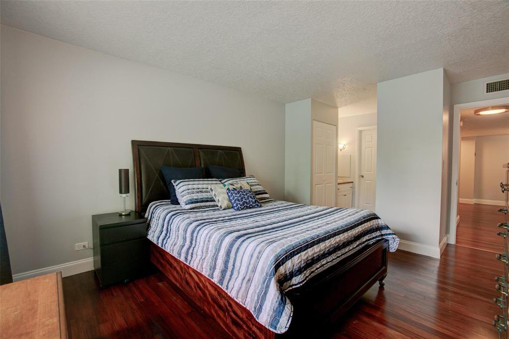 3740 Inverrary Drive 3i Property Photo 10