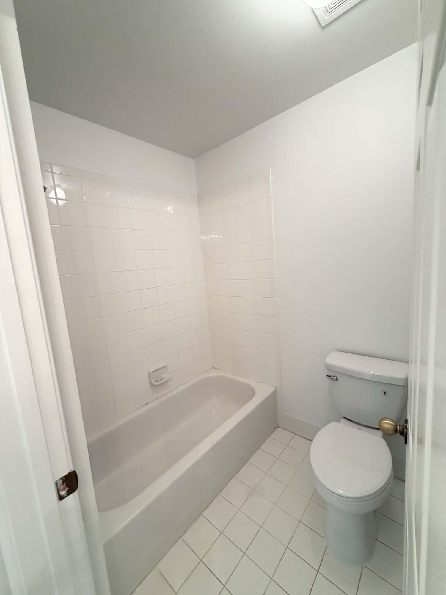 111 Fox Meadow Run Property Photo 10