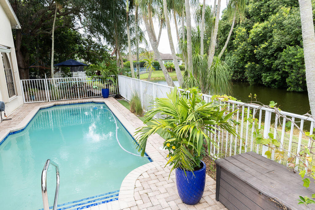 6310 Kampur Court Property Photo 3