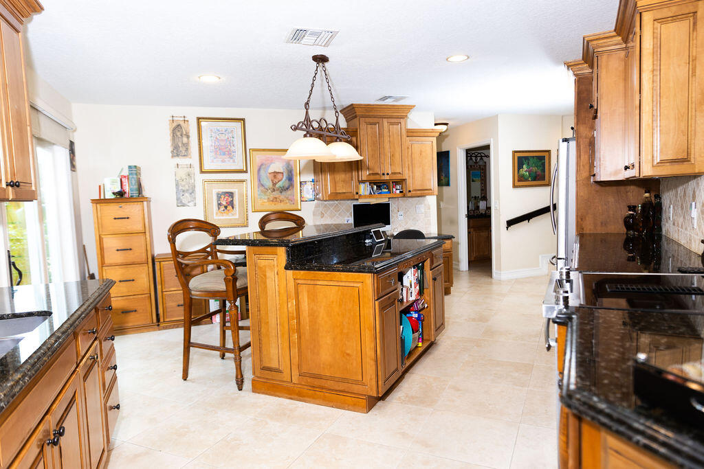 6310 Kampur Court Property Photo 18