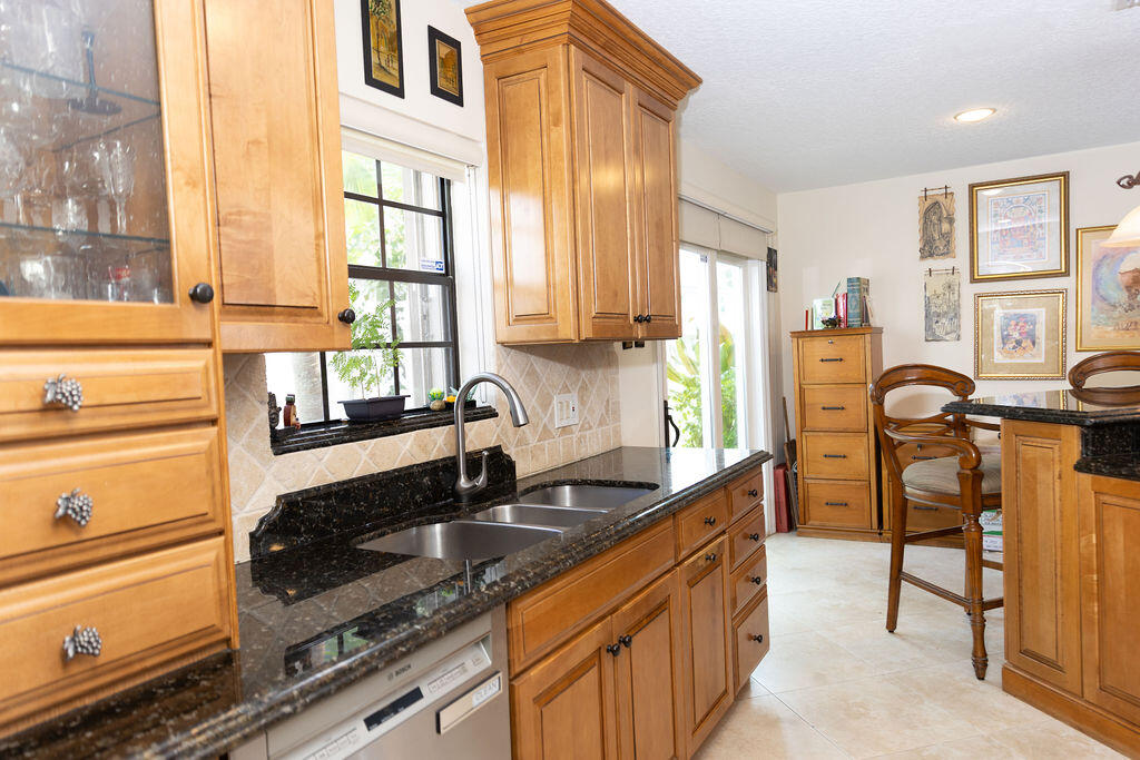 6310 Kampur Court Property Photo 19