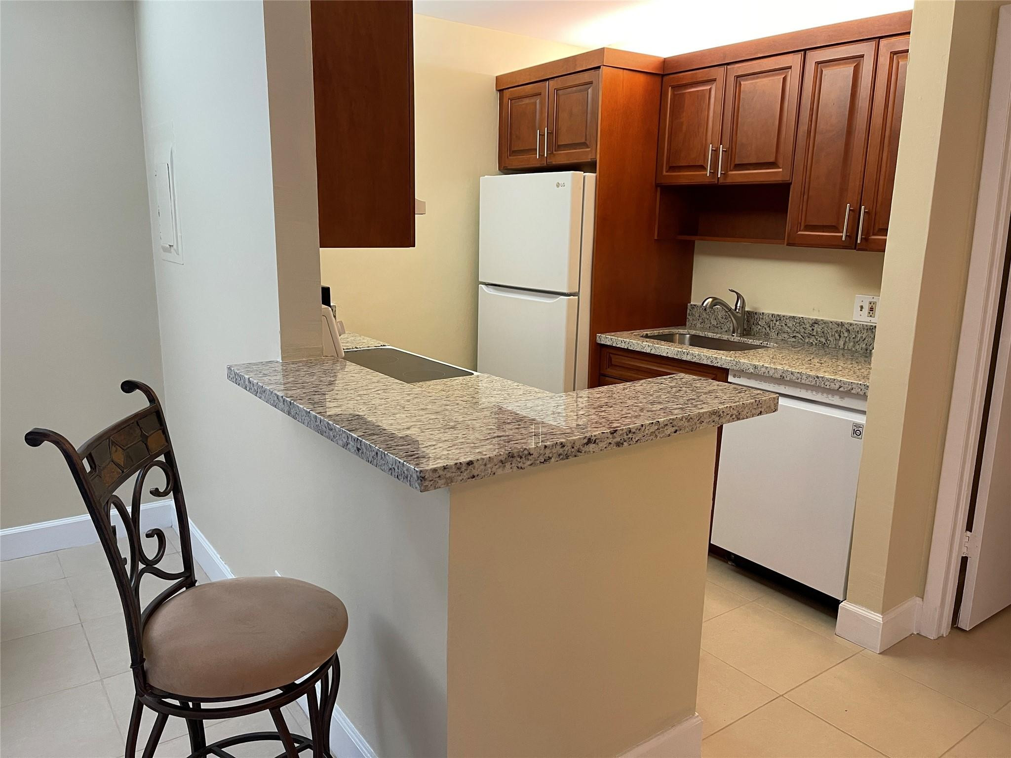 26 Crossings Circle G Property Photo 3