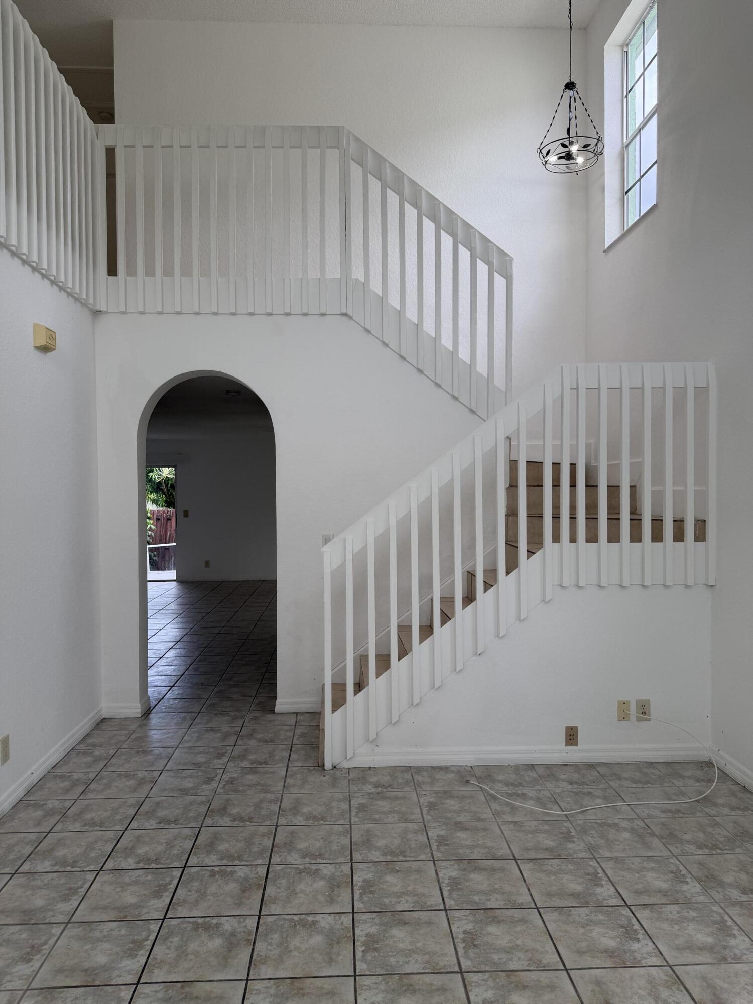 4172 Pine Hollow Circle Property Photo 3
