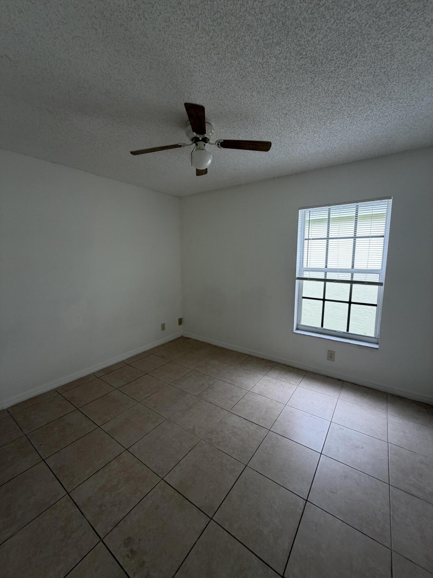 4172 Pine Hollow Circle Property Photo 16