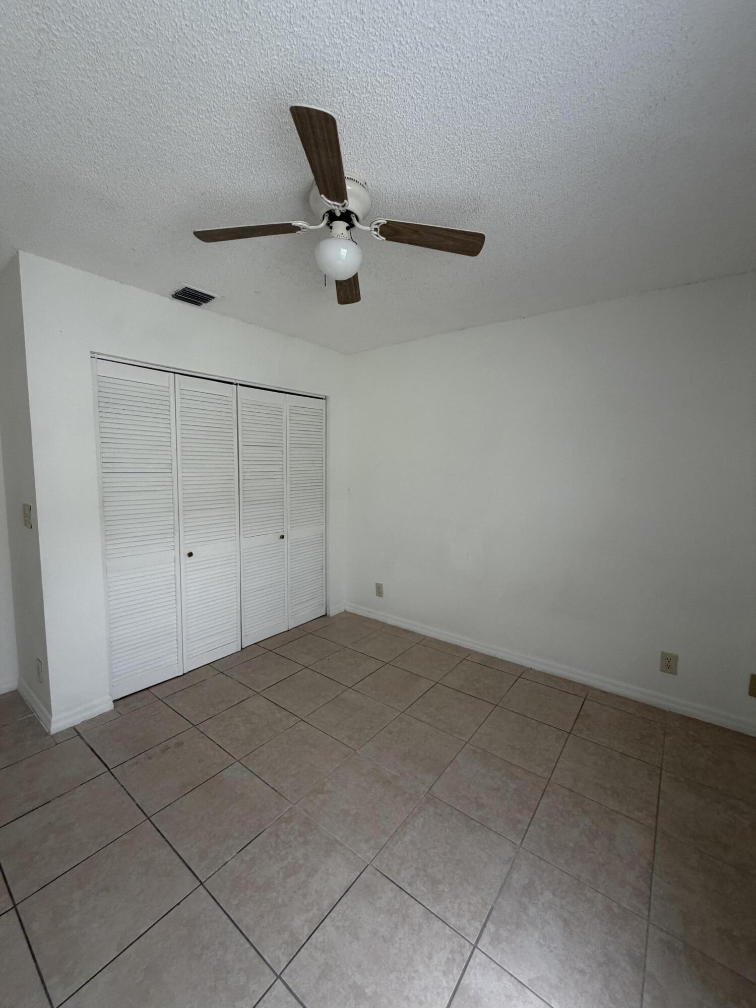 4172 Pine Hollow Circle Property Photo 17