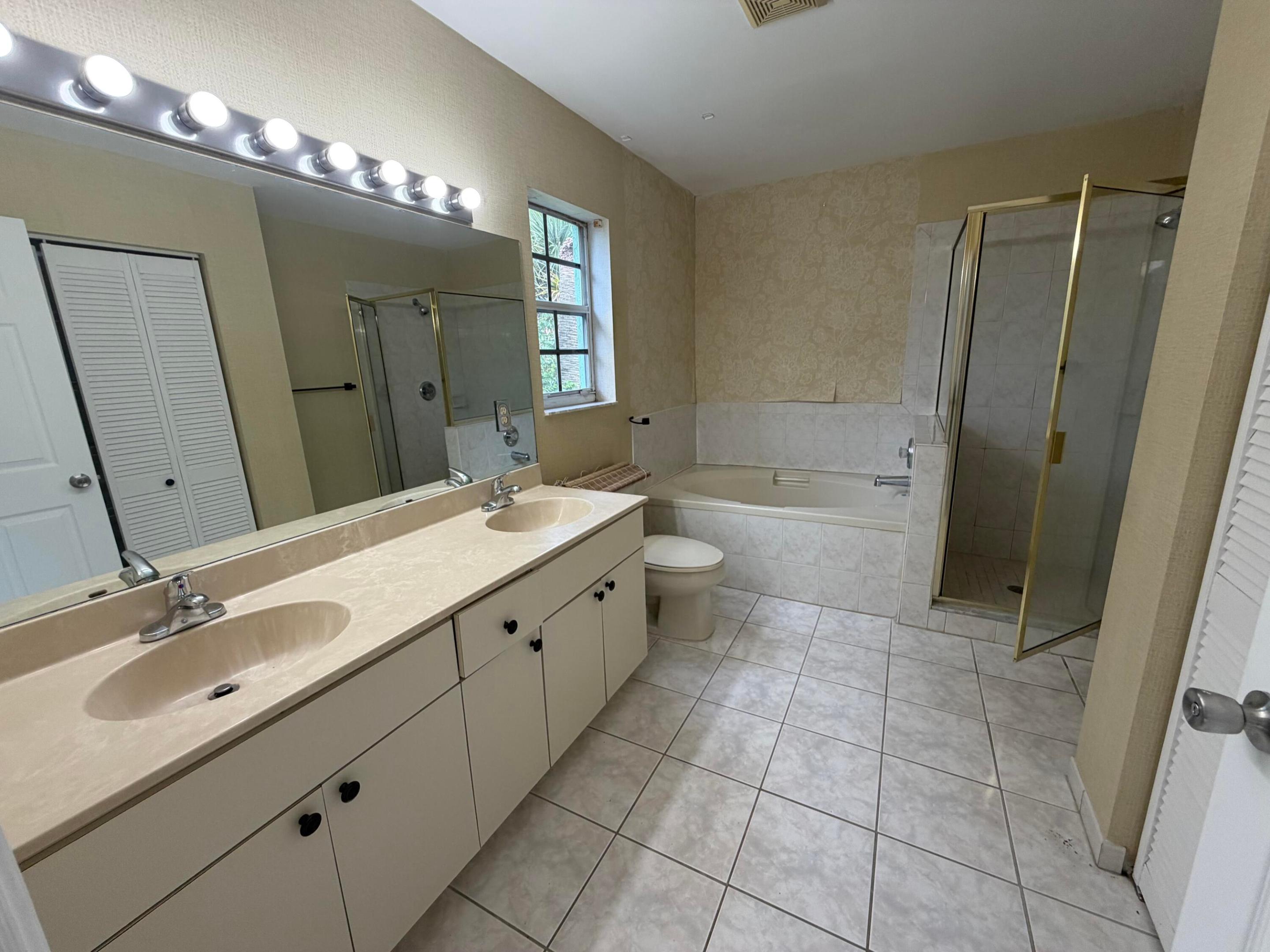 4172 Pine Hollow Circle Property Photo 20