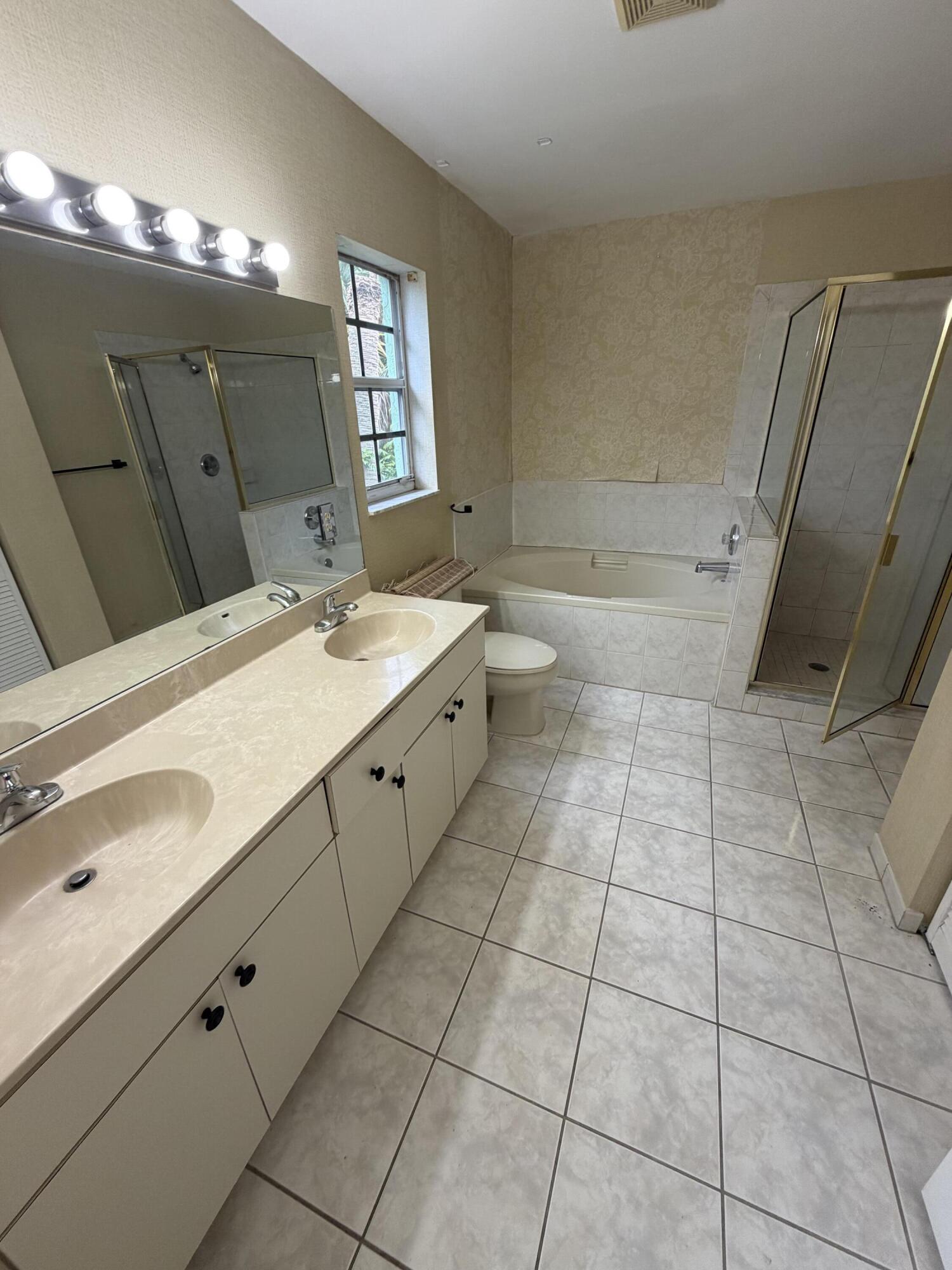 4172 Pine Hollow Circle Property Photo 21
